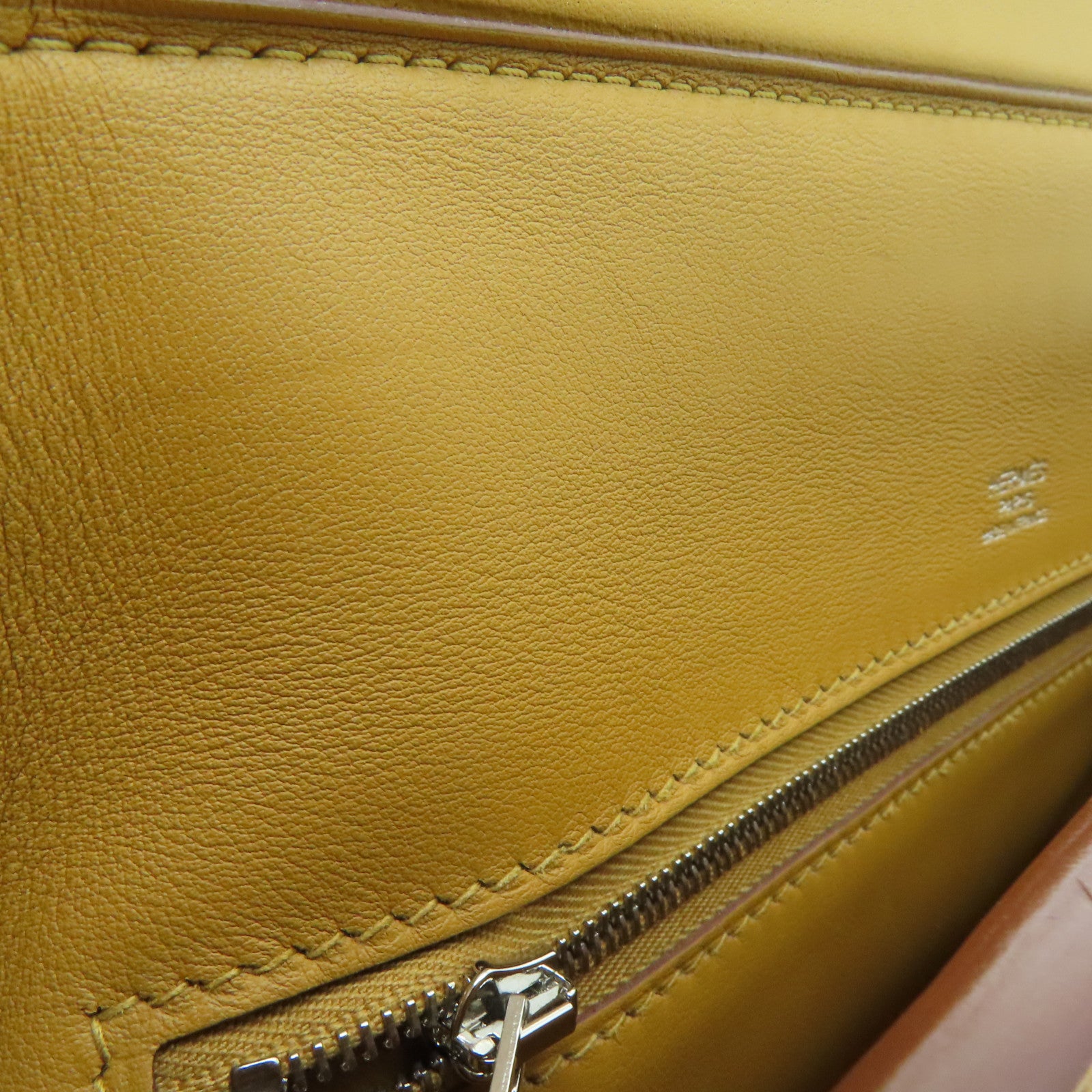 HERMES 皮革24/24 29cm银扣手挽肩背两用袋Sesame/芥末色