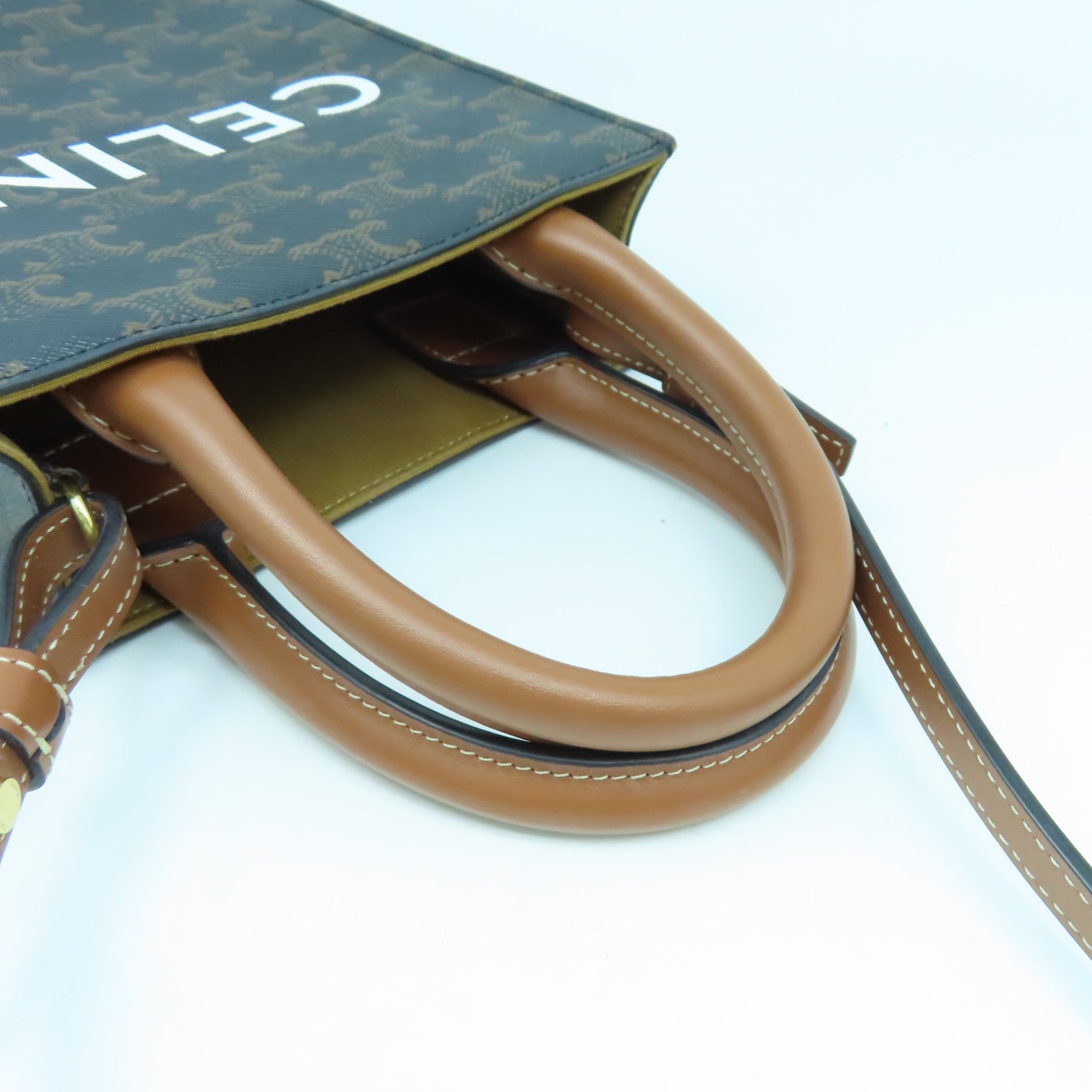 CELINE 塗層帆布Mini Triomphe Cabas金扣手挽肩背兩用袋啡色/黑色