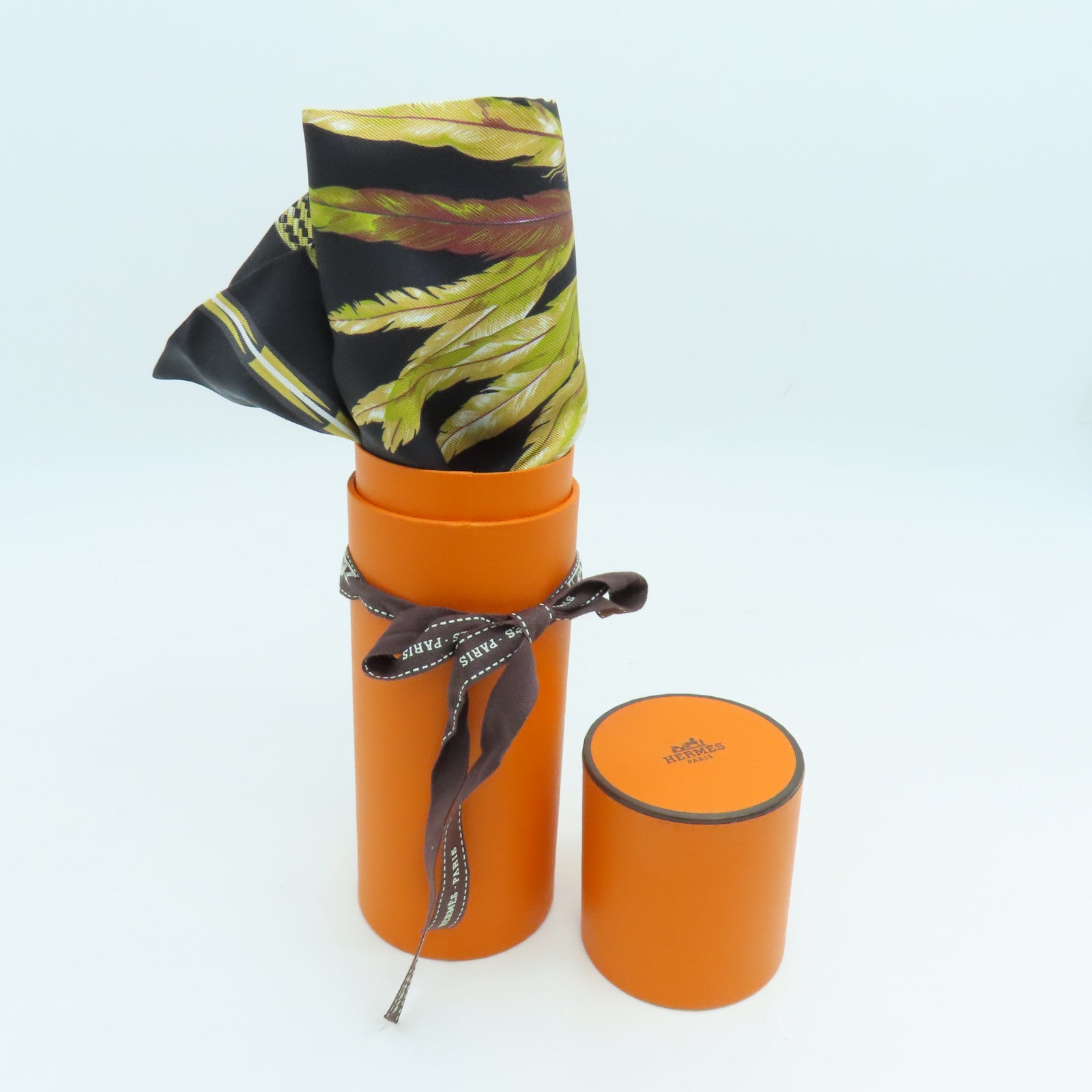 HERMES 絲質Maxi Twilly 20x220絲巾黑色彩色