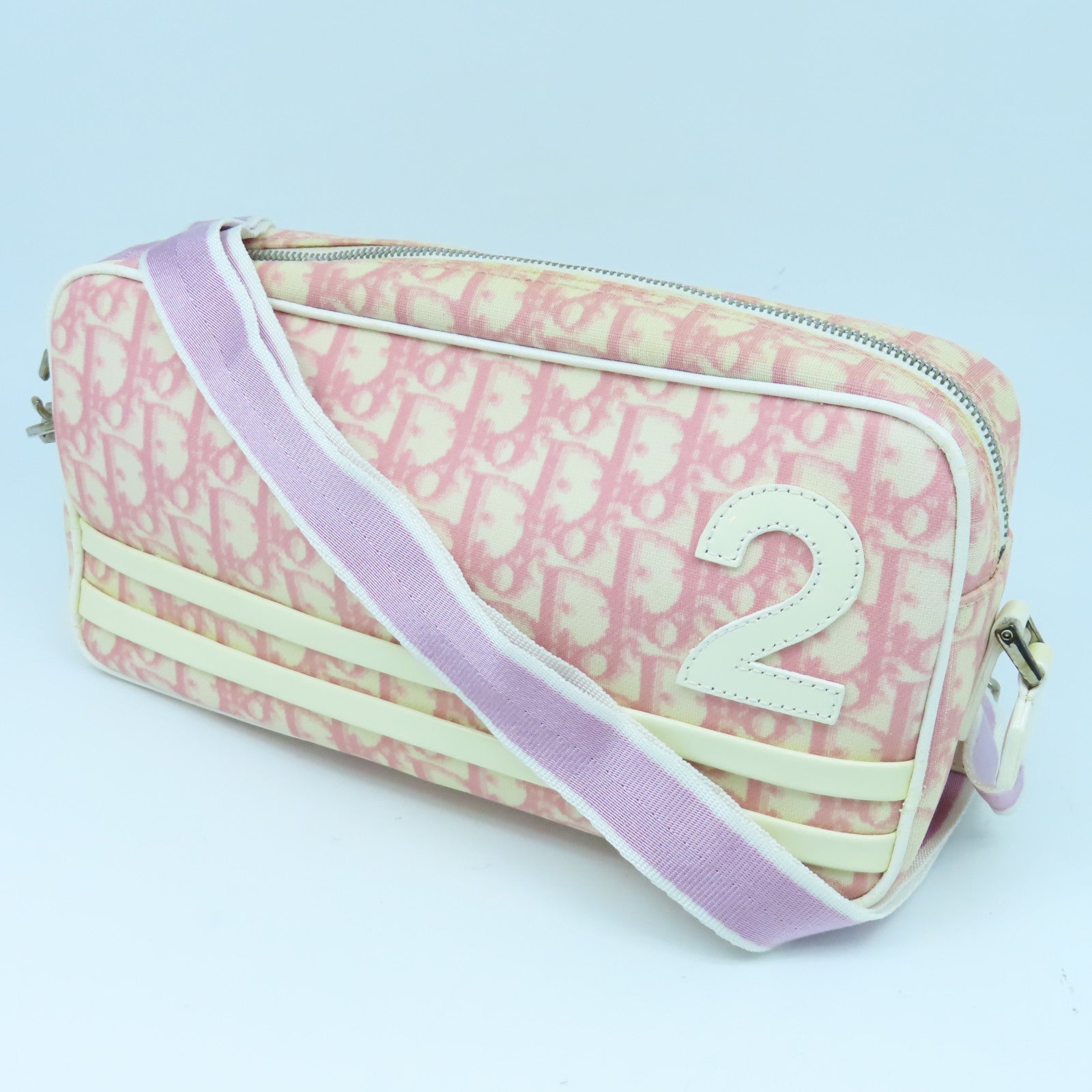 Dior 涂层皮革Shoulder Bag银扣肩背袋粉红色白色