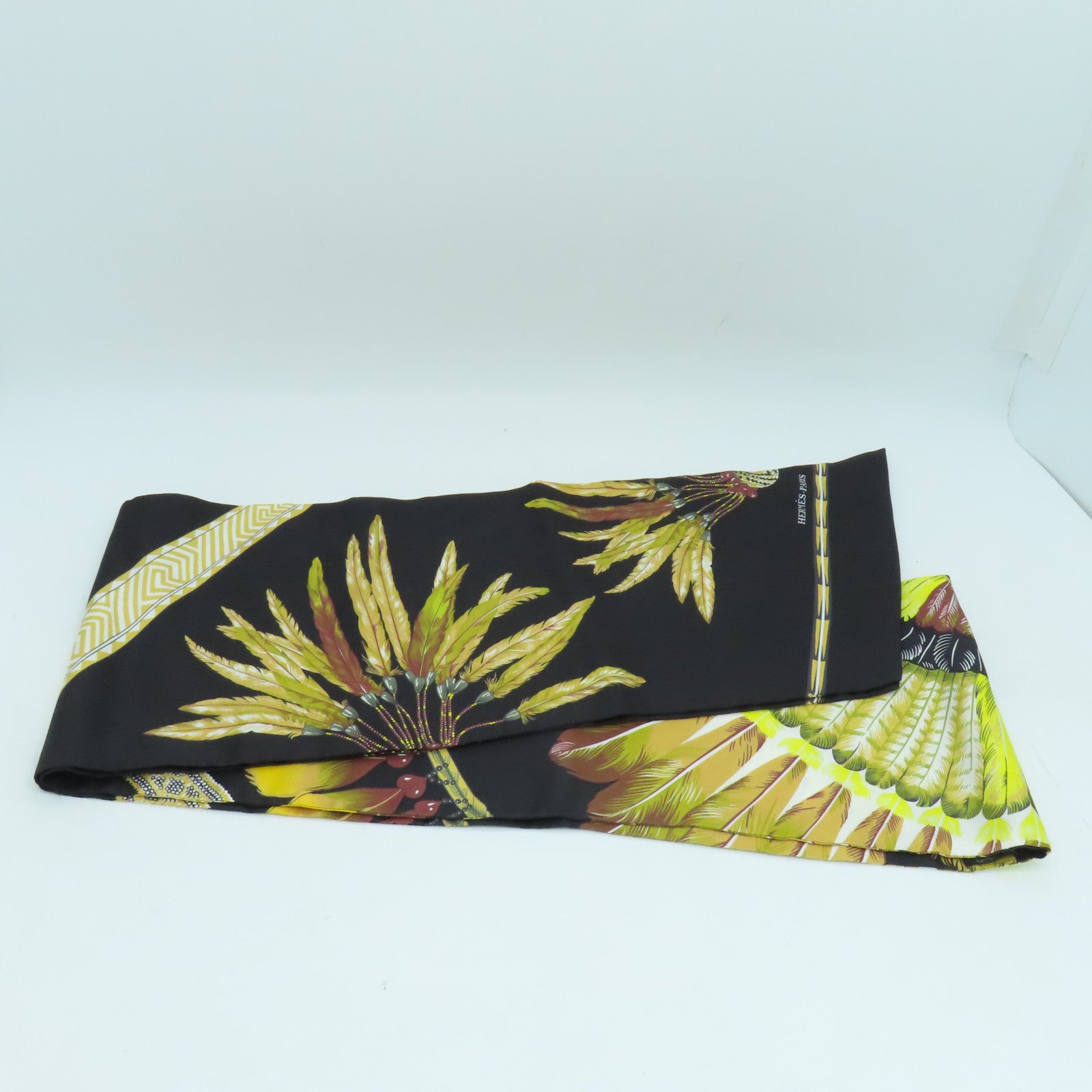 HERMES 絲質Maxi Twilly 20x220絲巾黑色彩色