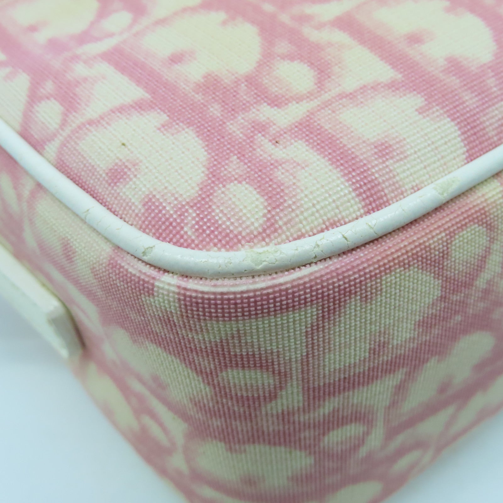 Dior 涂层皮革Shoulder Bag银扣肩背袋粉红色白色
