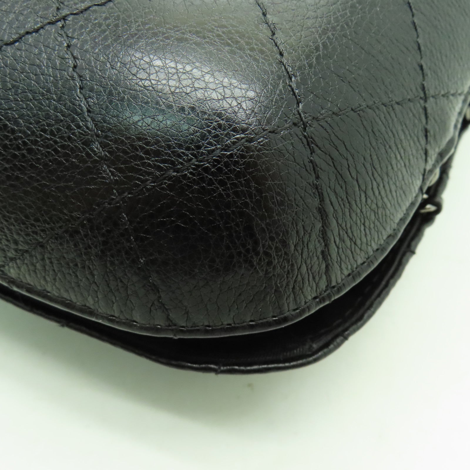 CHANEL 【激減優惠】菱格牛皮皮革Shoulder Bag金扣鏈帶肩背袋黑色