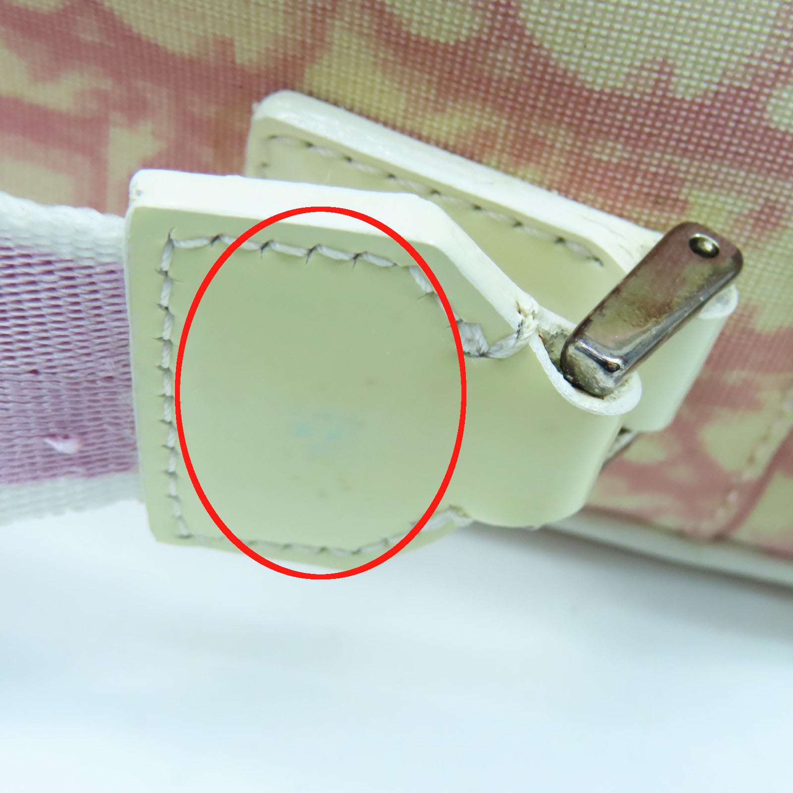 Dior 涂层皮革Shoulder Bag银扣肩背袋粉红色白色