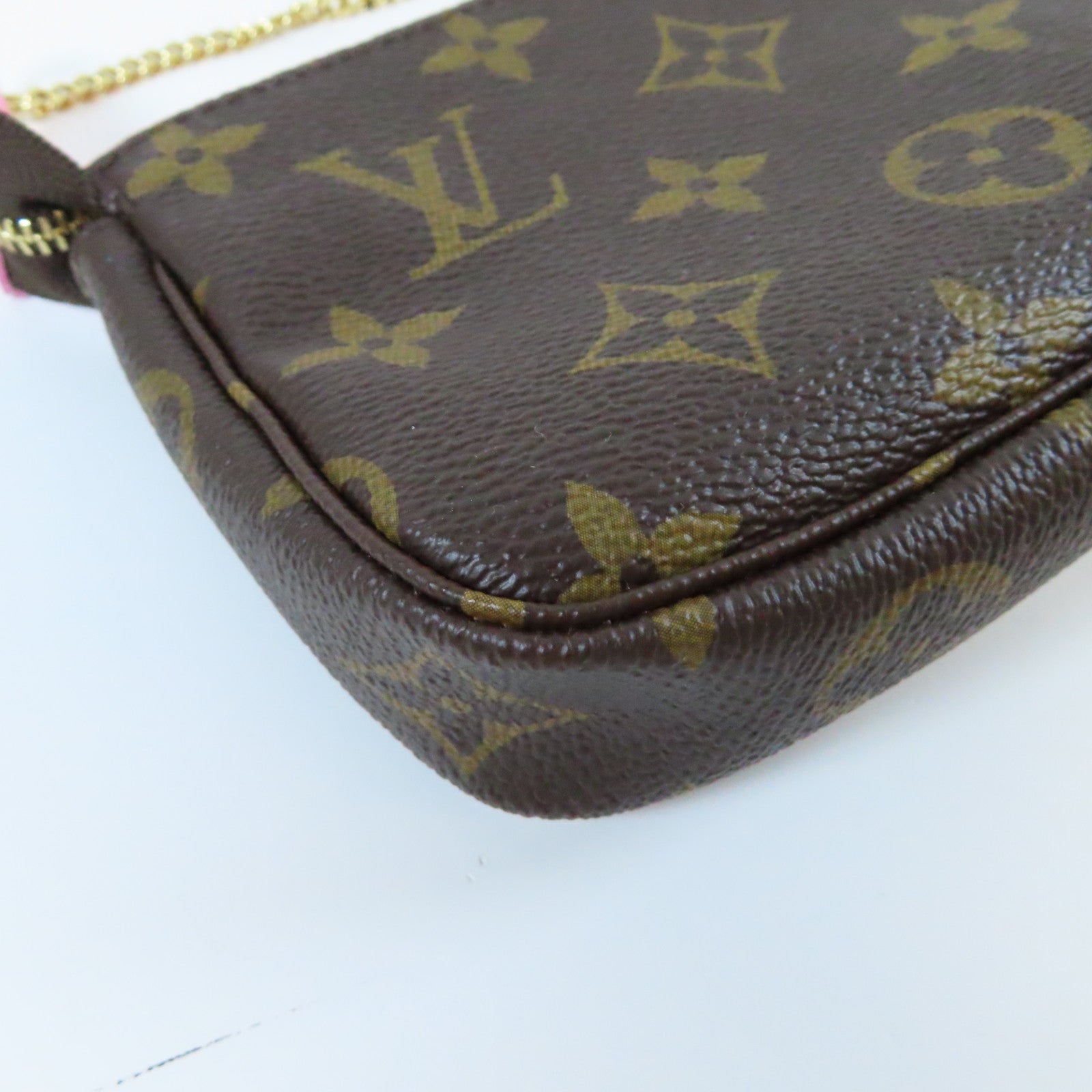 LOUIS VUITTON Monogram Mini Pochette Accessiores金扣手挽袋啡色/粉紅色