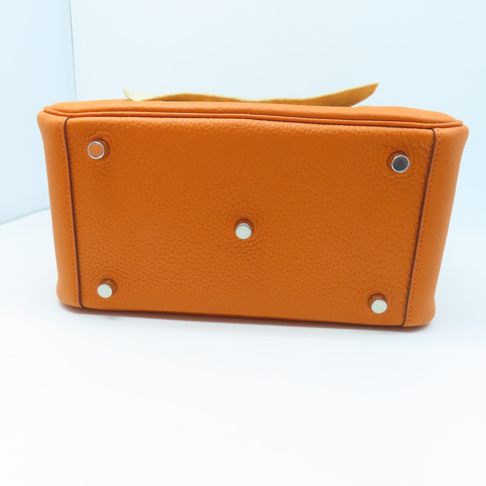 HERMES Clemence Leather Lindy 26 Silver Buckle Handle Shoulder Bag Orange