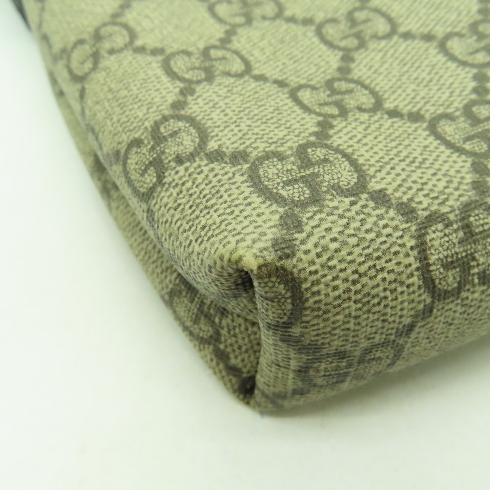 GUCCI 塗層帆布Shoulder Bag銀扣肩背袋黑色/啡色