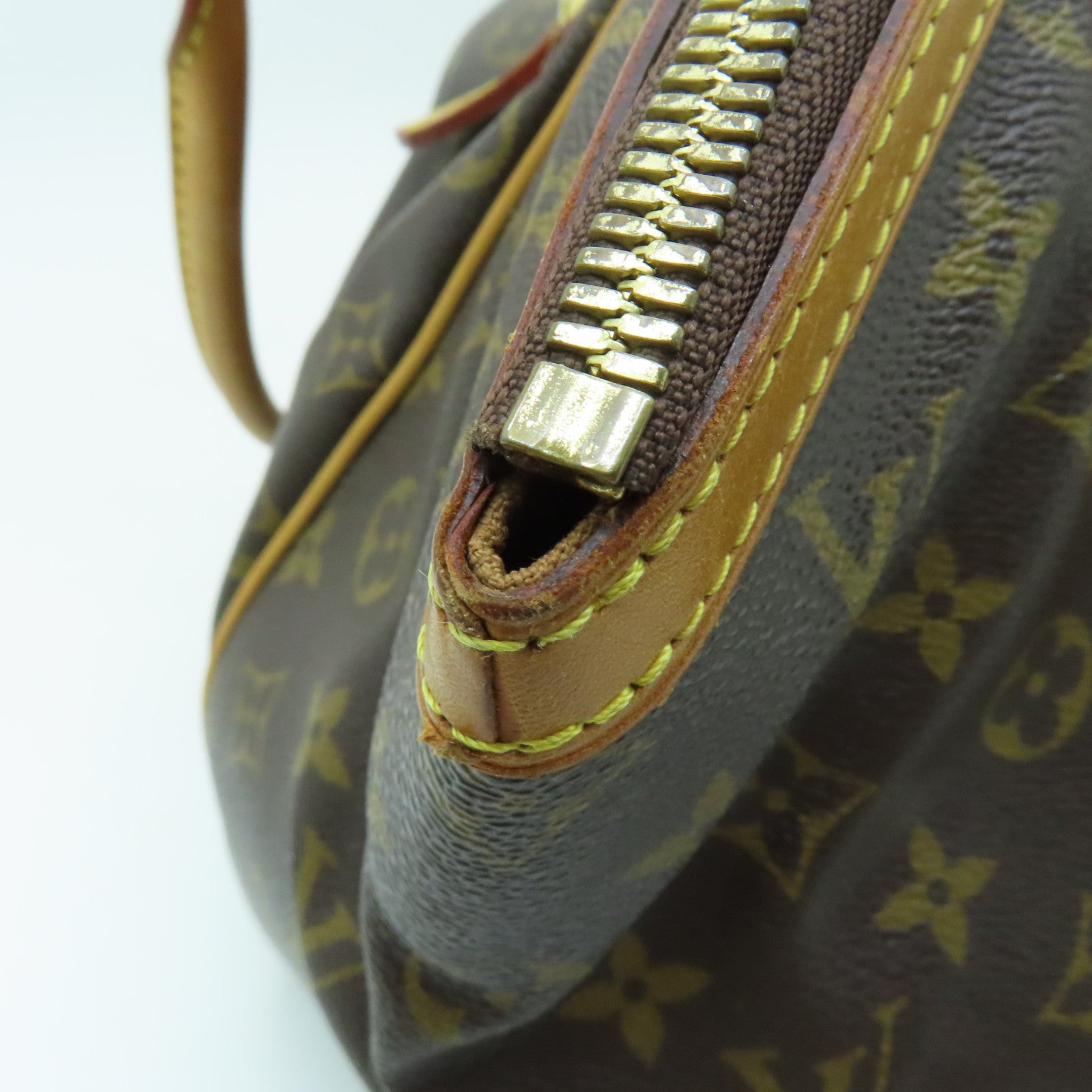 LOUIS VUITTON Monogram Tivoli GM金扣肩背袋棕色