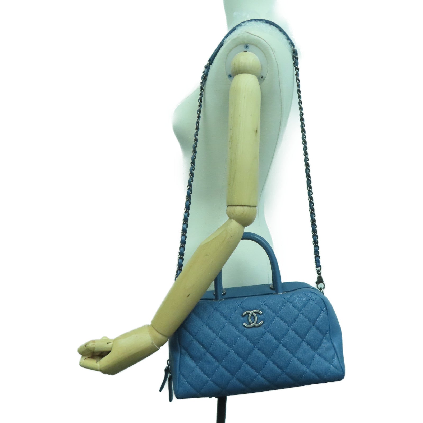 CHANEL 【激减优惠】菱格Caivar皮革2 Way Shoulder银扣手挽肩背两用袋蓝色