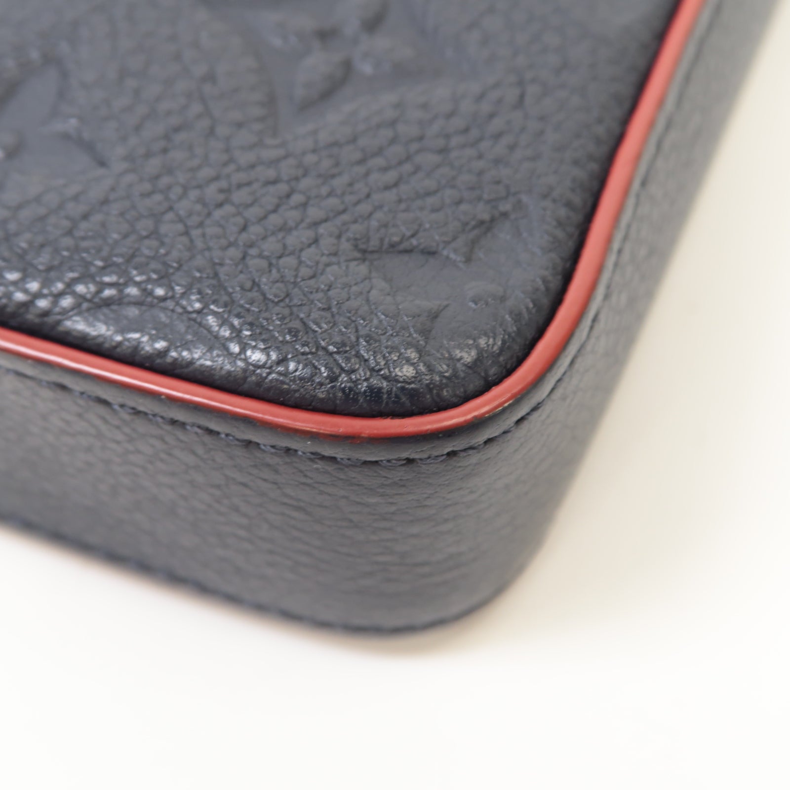 LOUIS VUITTON Monogram Empreinte Felicie Pochette金扣鏈帶肩背袋深藍色