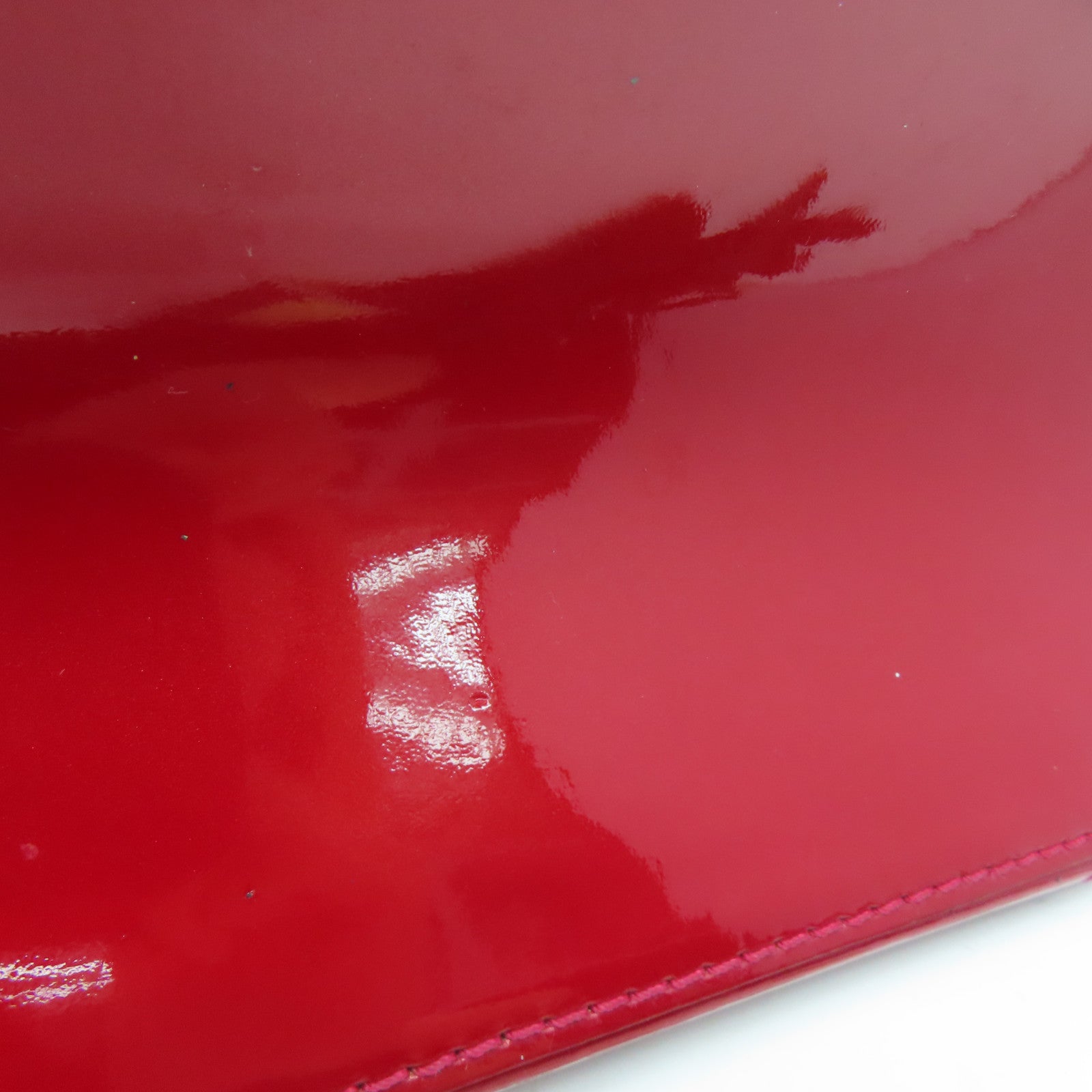 LOUIS VUITTON Vernis Rosewood Avenue金扣手挽袋/肩背袋紅色