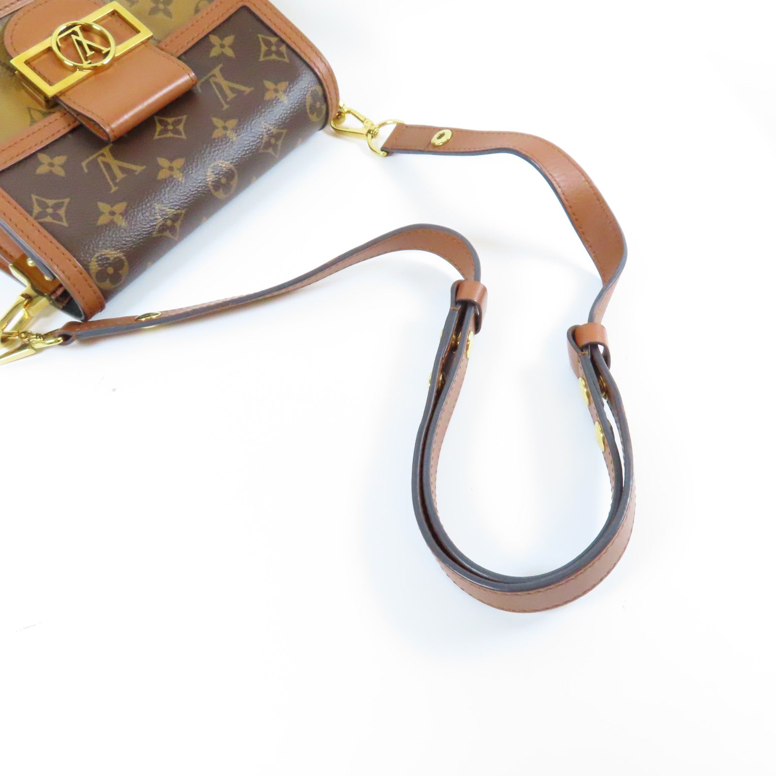 LOUIS VUITTON Monogram Reverse Mini Dauphino金扣肩背袋啡色