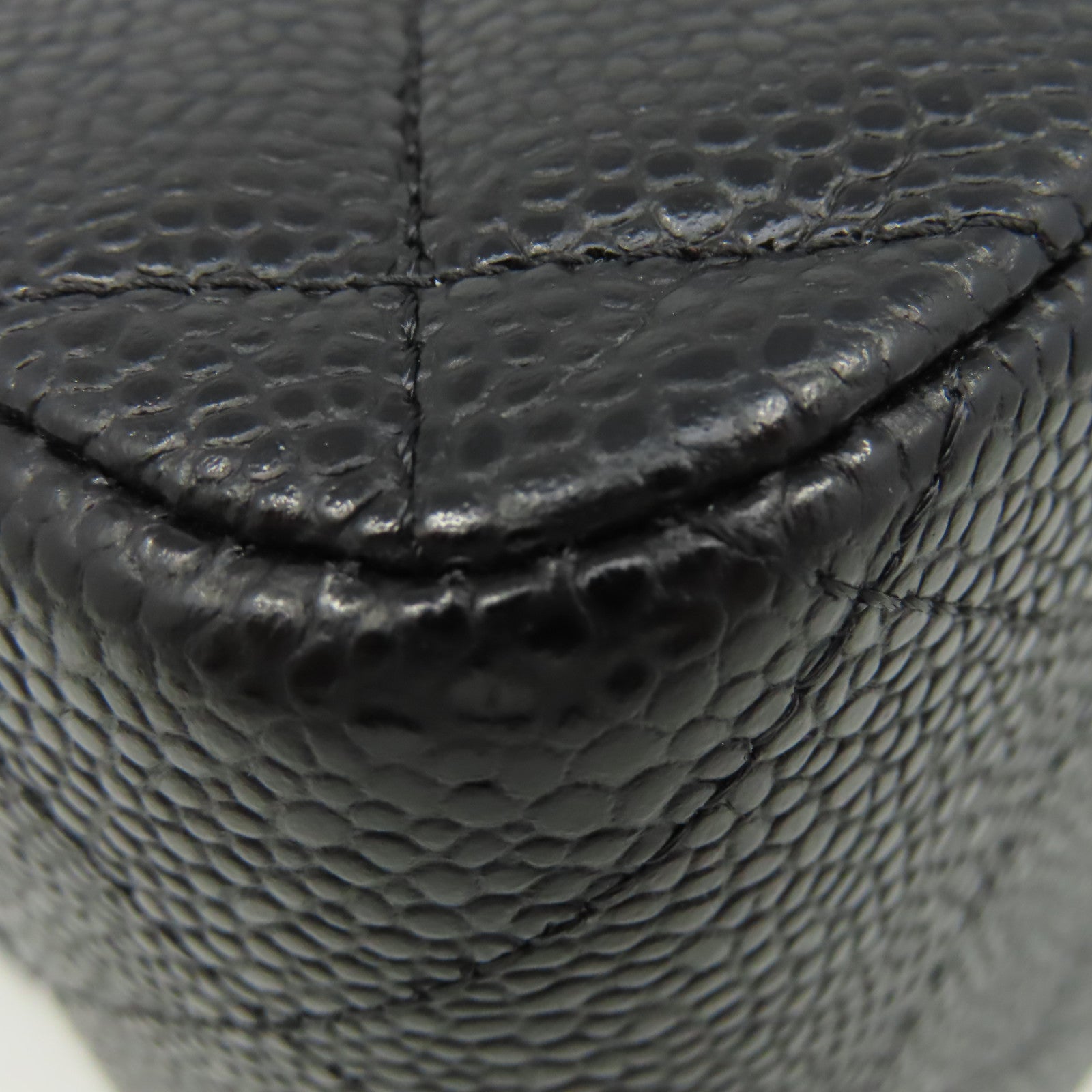CHANEL 菱格Caviar皮革Jumbo Shoulder Bag金扣鏈帶肩背袋黑色