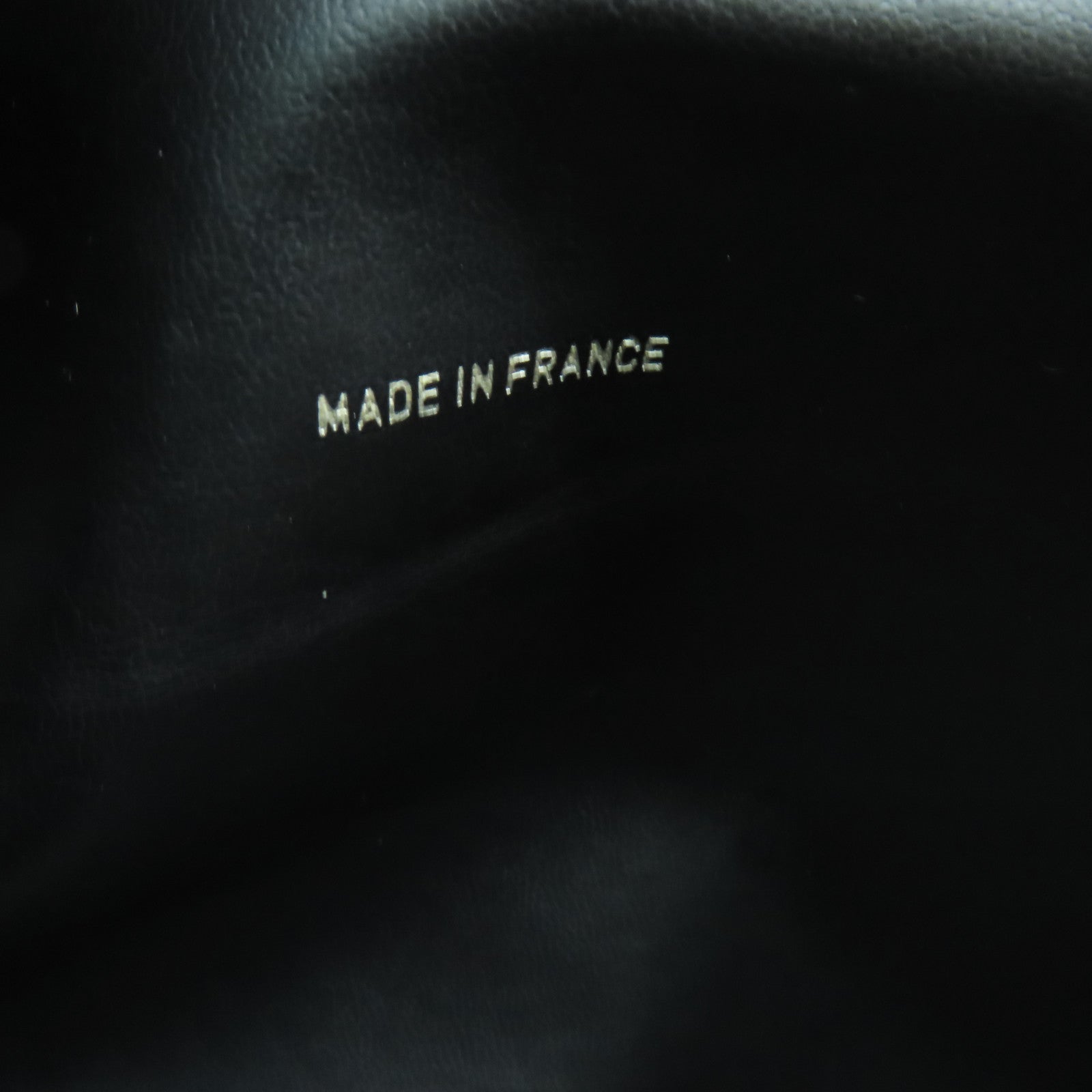 CHANEL 菱格牛皮皮革Travelling Bag金扣旅行袋黑色