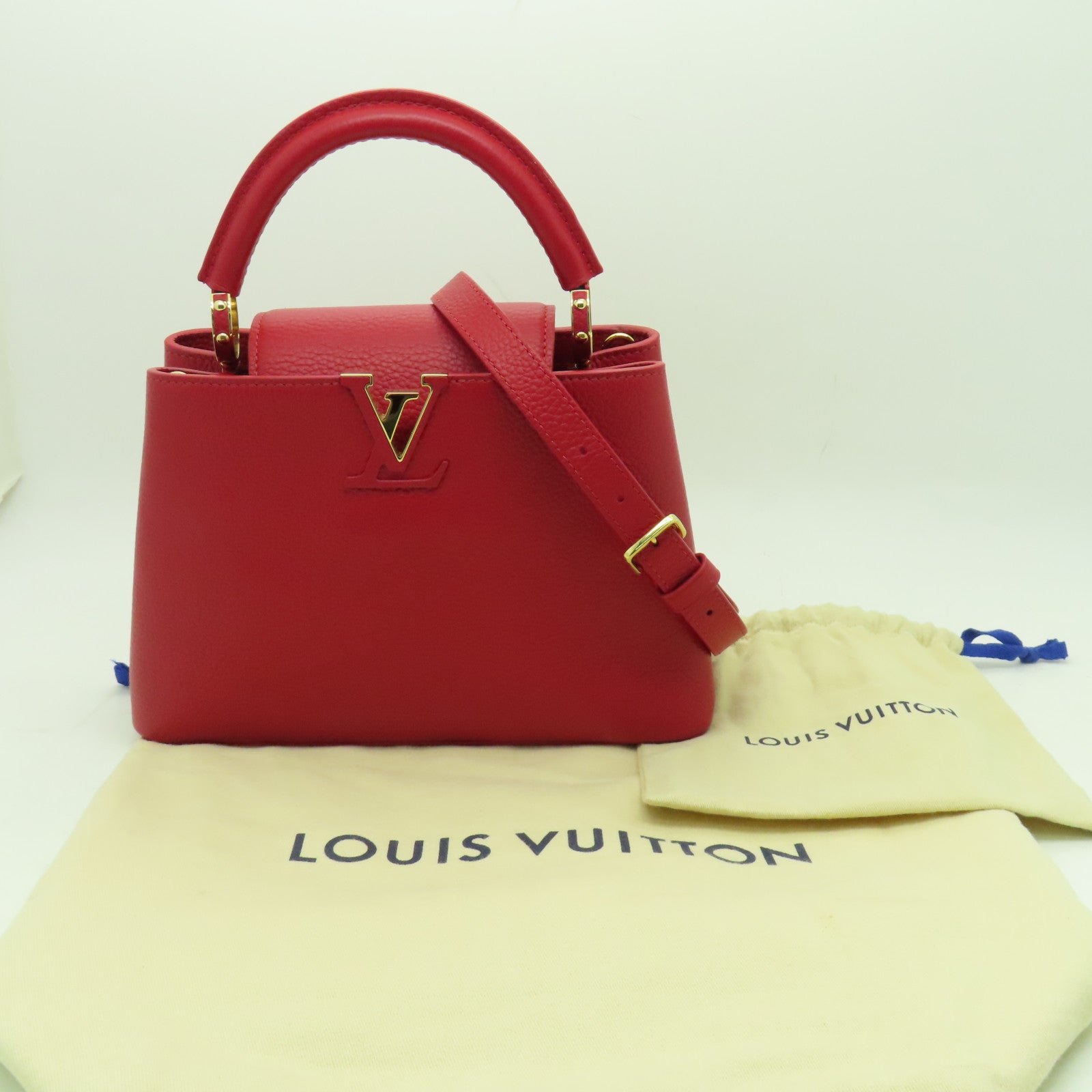 LOUIS VUITTON Taurillon皮革Capucines BB金扣手挽肩背兩用袋紅色