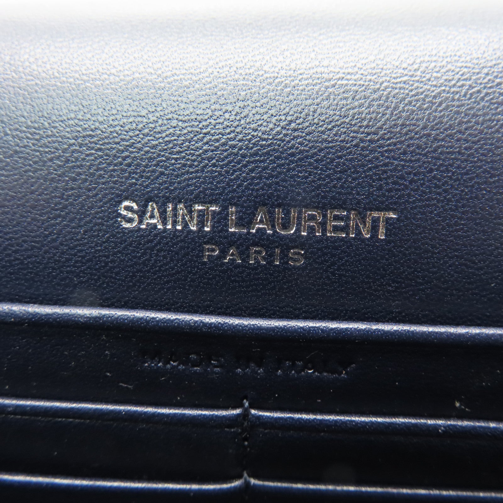 YVES SAINT LAURENT Velvet Kate Small Chain Bag Silver Buckle Chain Shoulder Bag Black/Blue