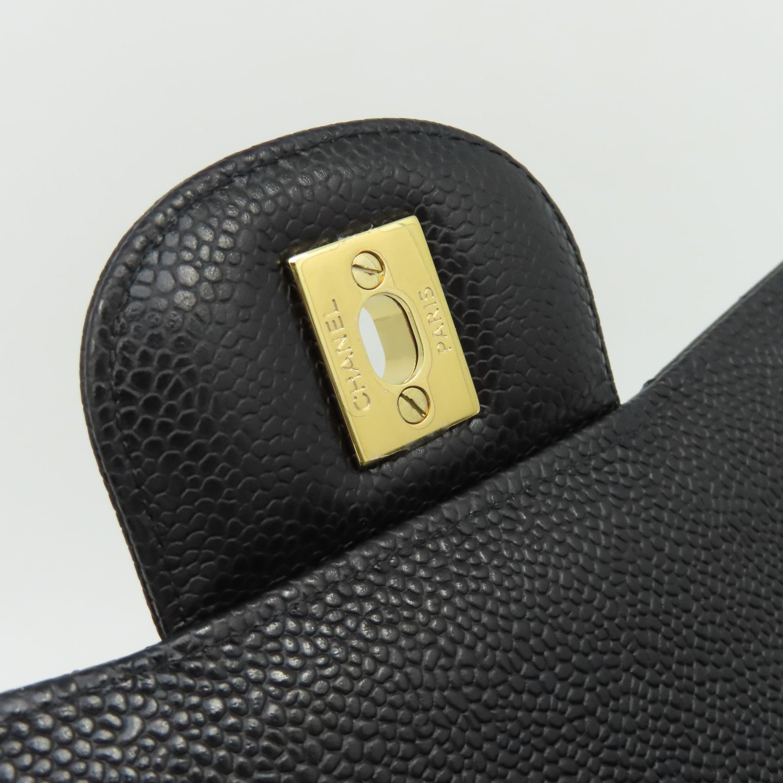 CHANEL 菱格Caviar皮革Jumbo Shoulder Bag金扣鏈帶肩背袋黑色
