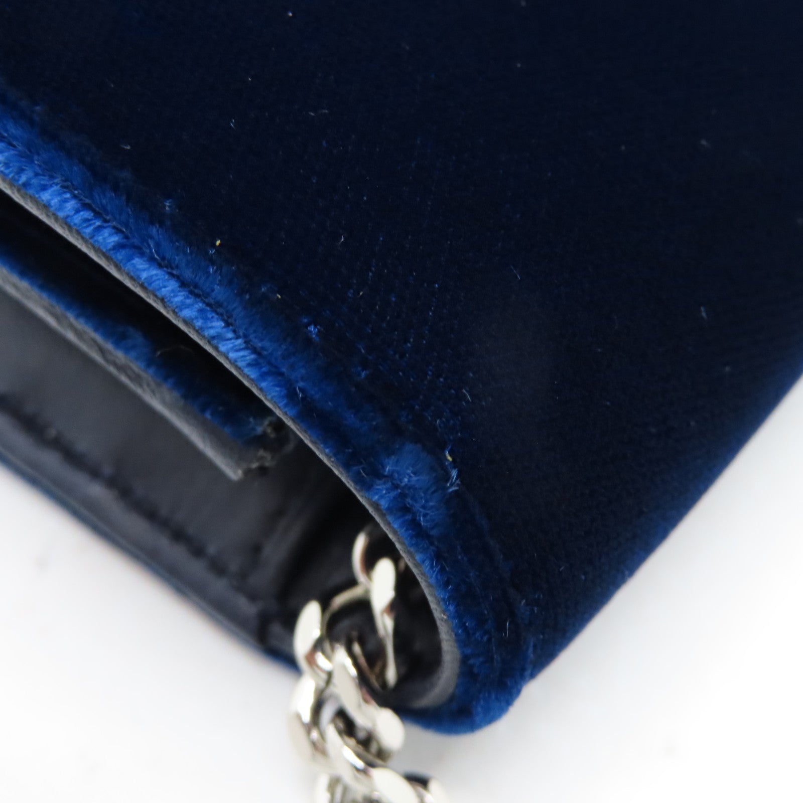 YVES SAINT LAURENT Velvet Kate Small Chain Bag Silver Buckle Chain Shoulder Bag Black/Blue