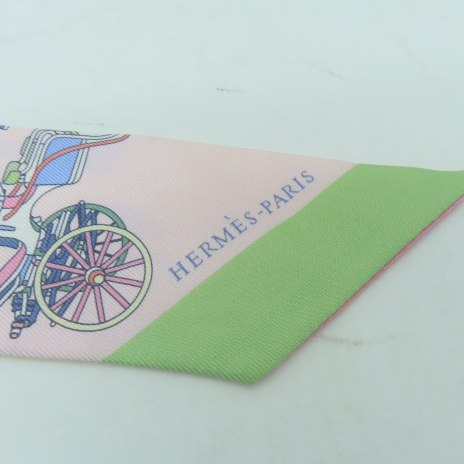 HERMES 絲質Twilly絲巾彩色