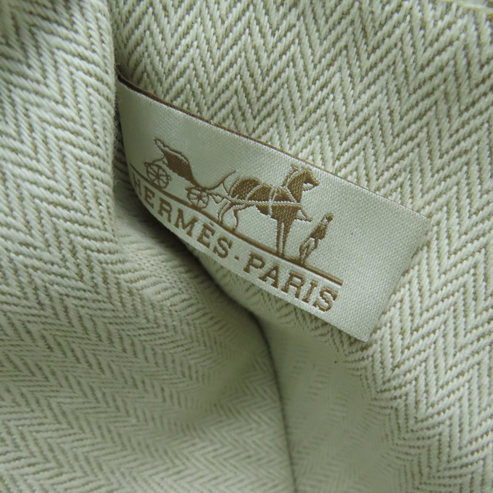 HERMES 帆布Dust Bag銀扣手拿包白色/棕色
