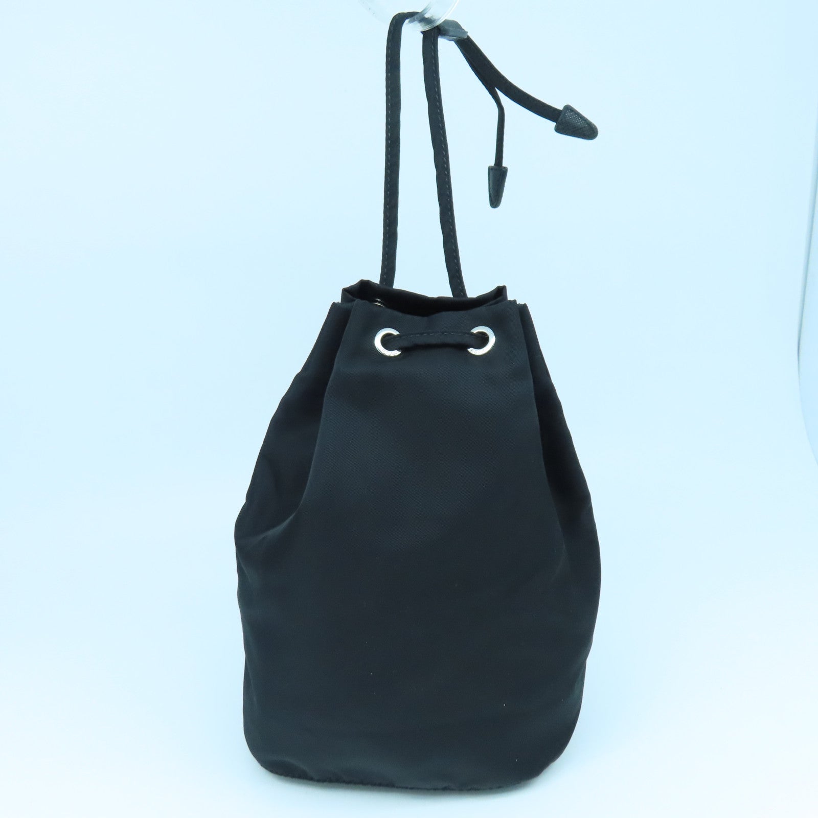PRADA 尼龙Handbag银扣手挽袋黑色