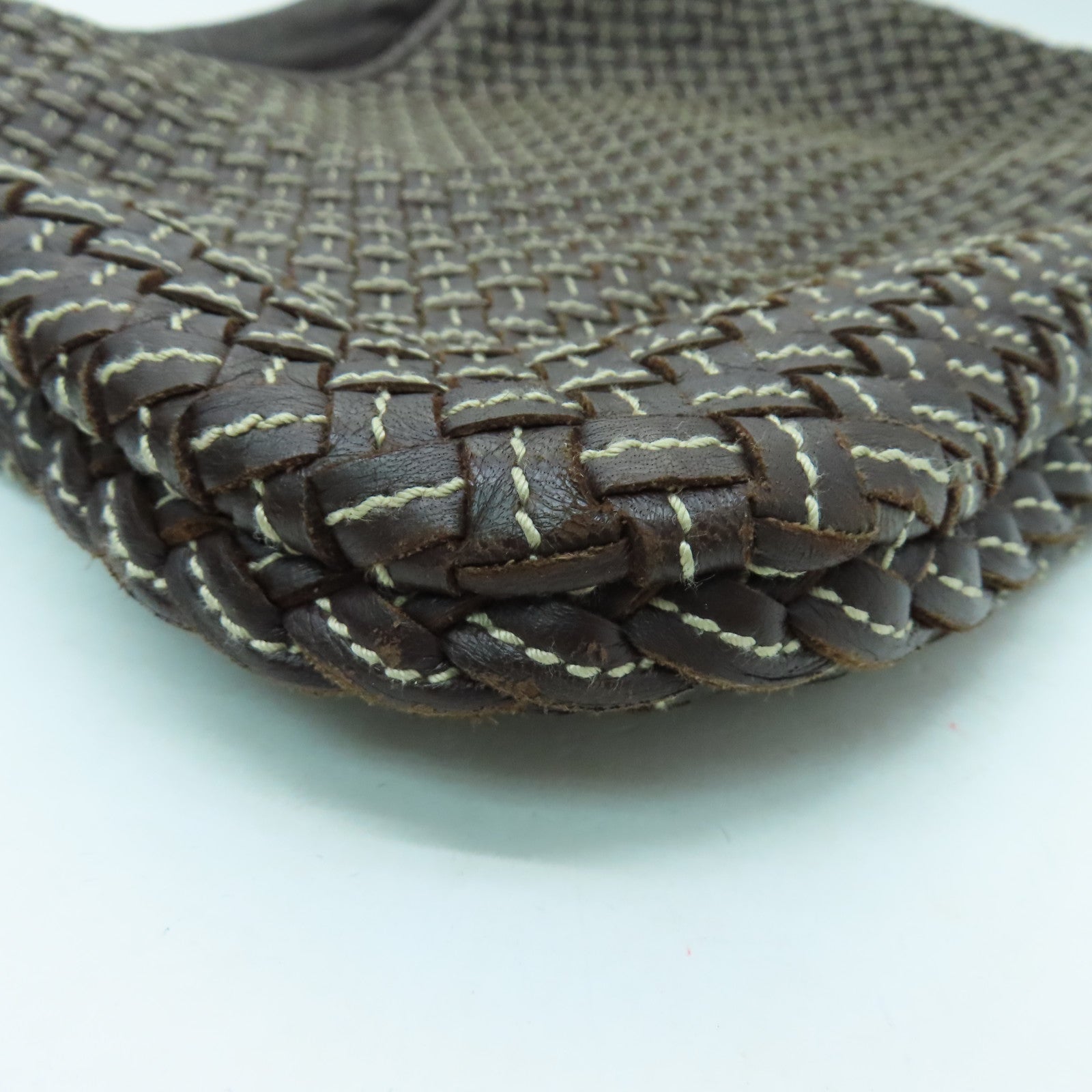 BOTTEGA VENETA 织纹皮革Shoulder Bag肩背袋啡色