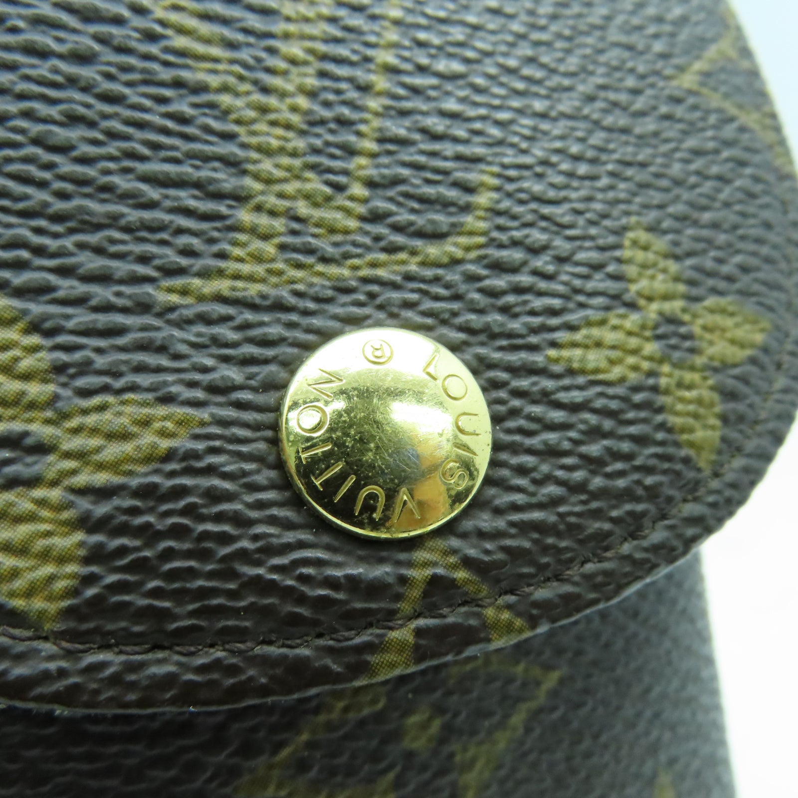LOUIS VUITTON Monogram Case金扣手拿包啡色