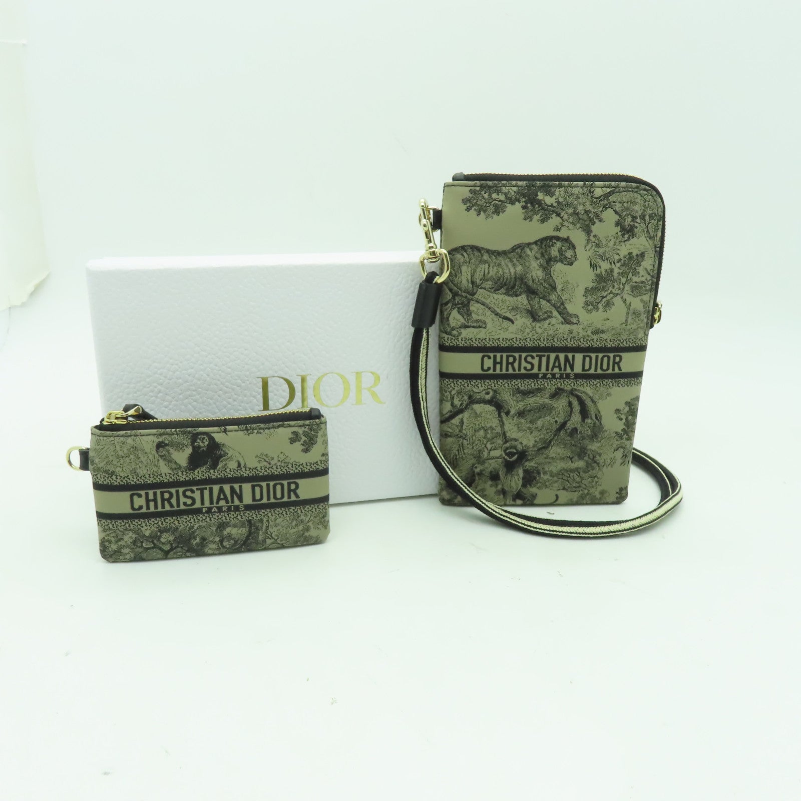 Dior 布料Travel Multifunctional Pouch金扣肩背袋米色