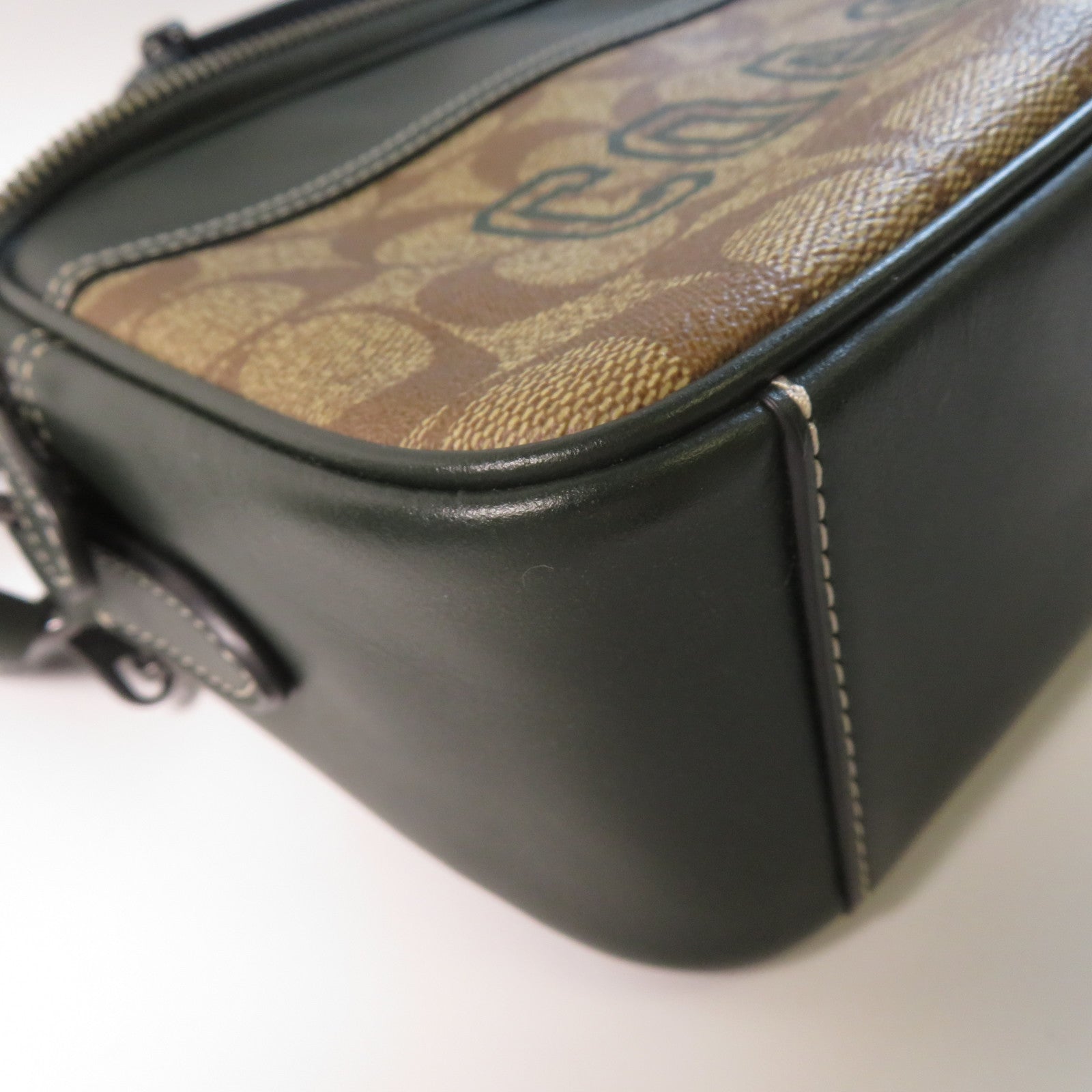 COACH PVC塗層帆布Shoulder Bag肩背袋啡色/綠色
