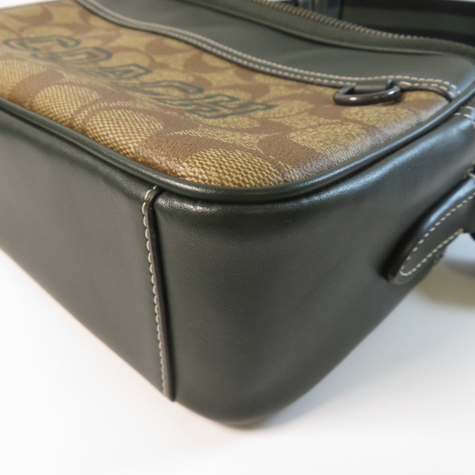 COACH PVC塗層帆布Shoulder Bag肩背袋啡色/綠色