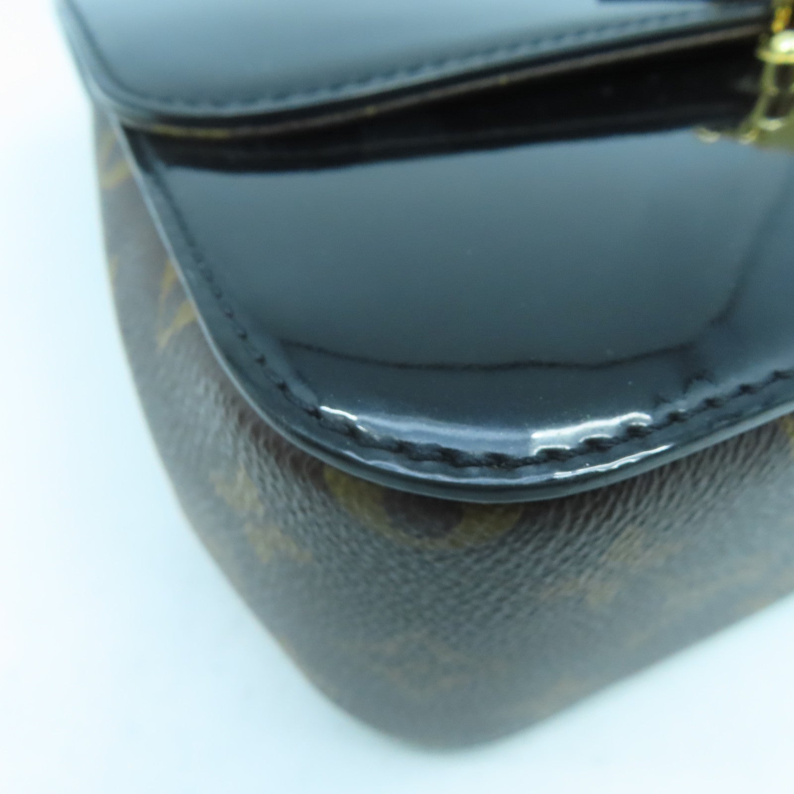 LOUIS VUITTON Monogram Vernis CherryWood BB金扣手挽肩背兩用袋黑色