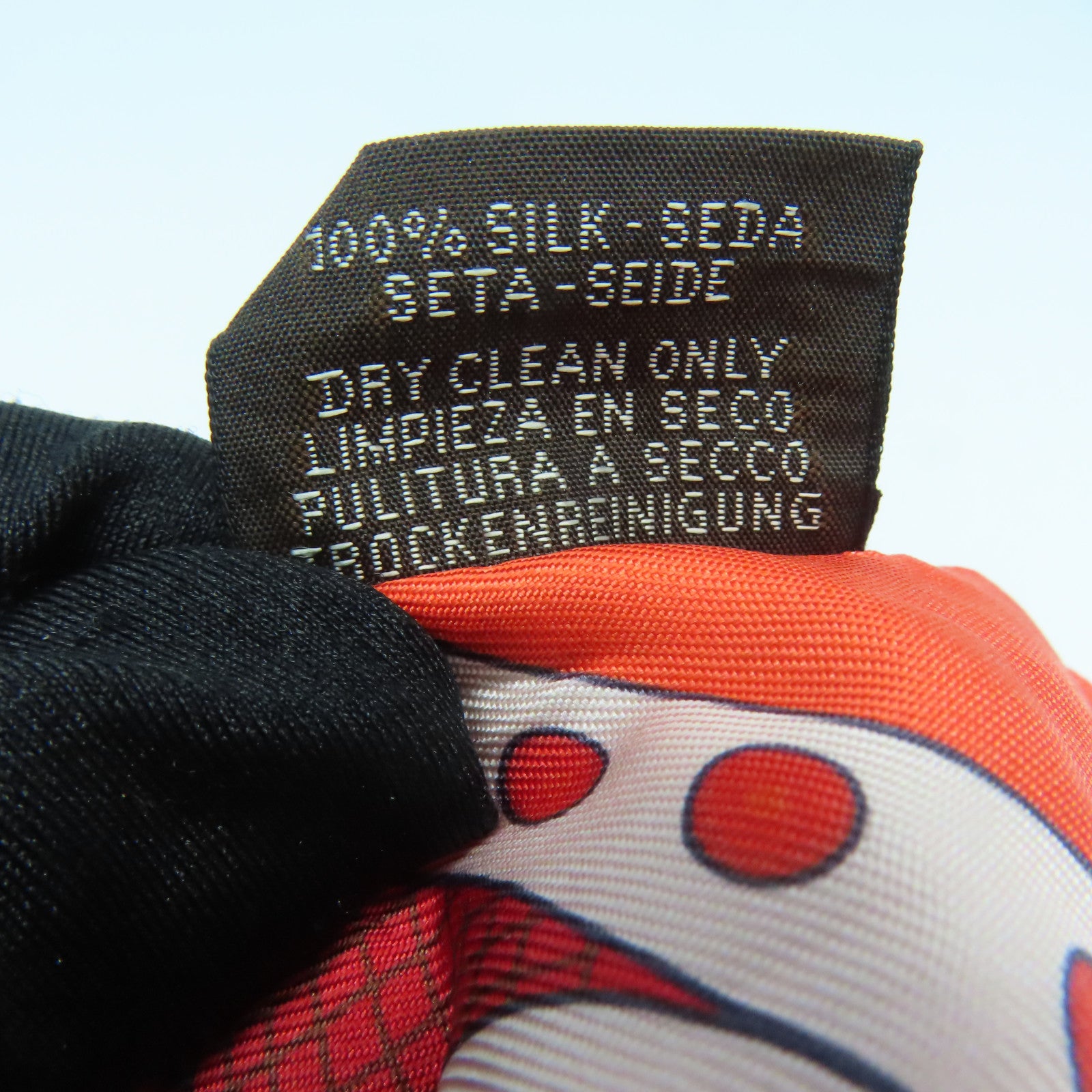 HERMES Silk Twilly Scarf Red