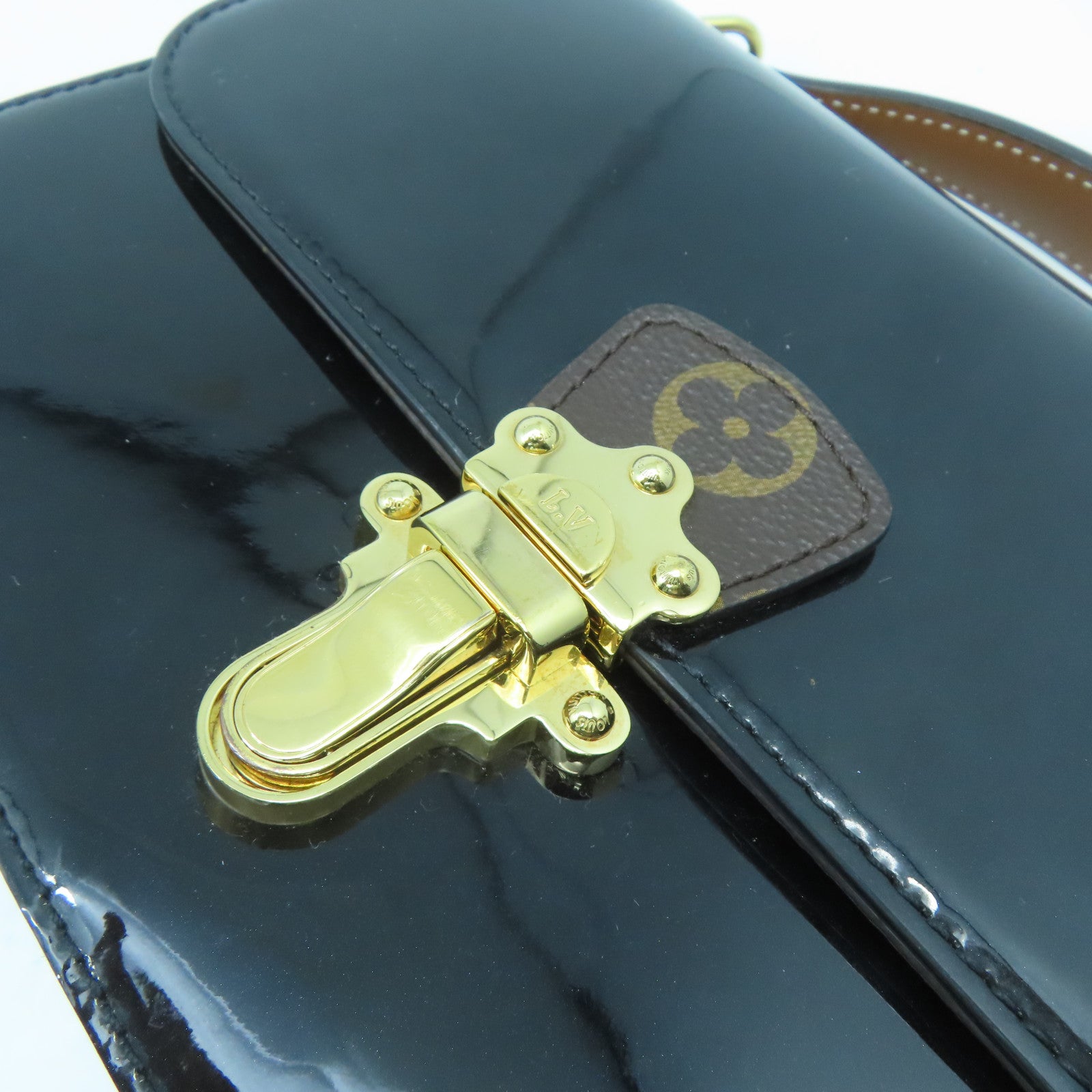 LOUIS VUITTON Monogram Vernis CherryWood BB金扣手挽肩背兩用袋黑色