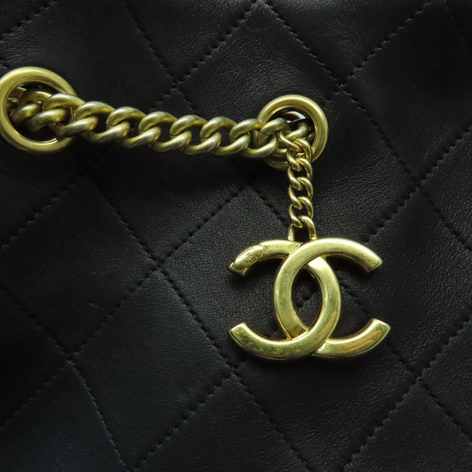 CHANEL 菱格牛皮皮革Shoulder Bag金扣手挽肩背兩用袋黑色