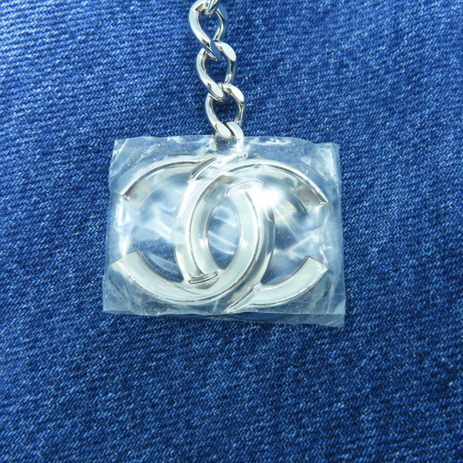 CHANEL 牛仔布Shoulder Tote銀扣鏈帶肩背袋藍色