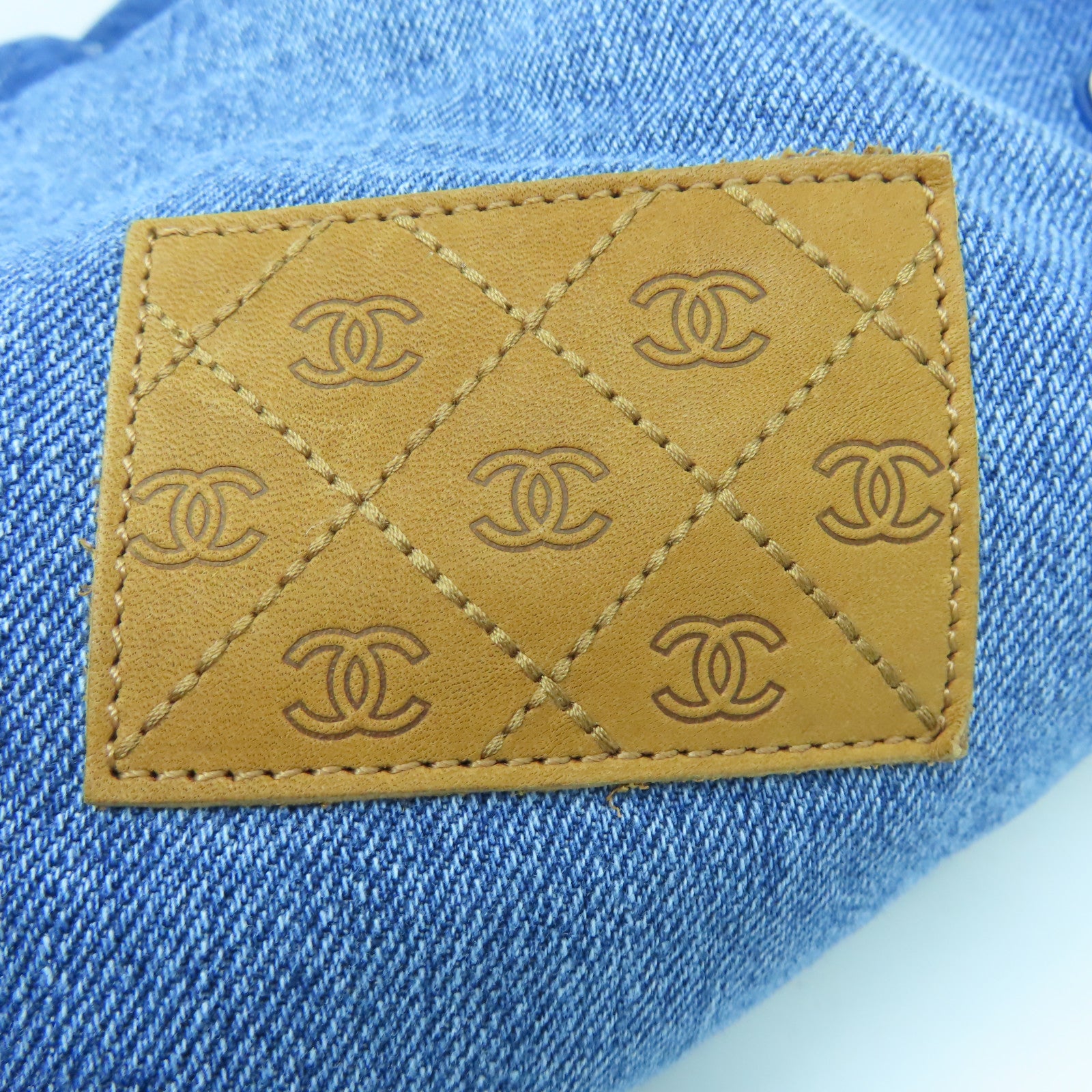 CHANEL 牛仔布Shoulder Tote銀扣鏈帶肩背袋藍色