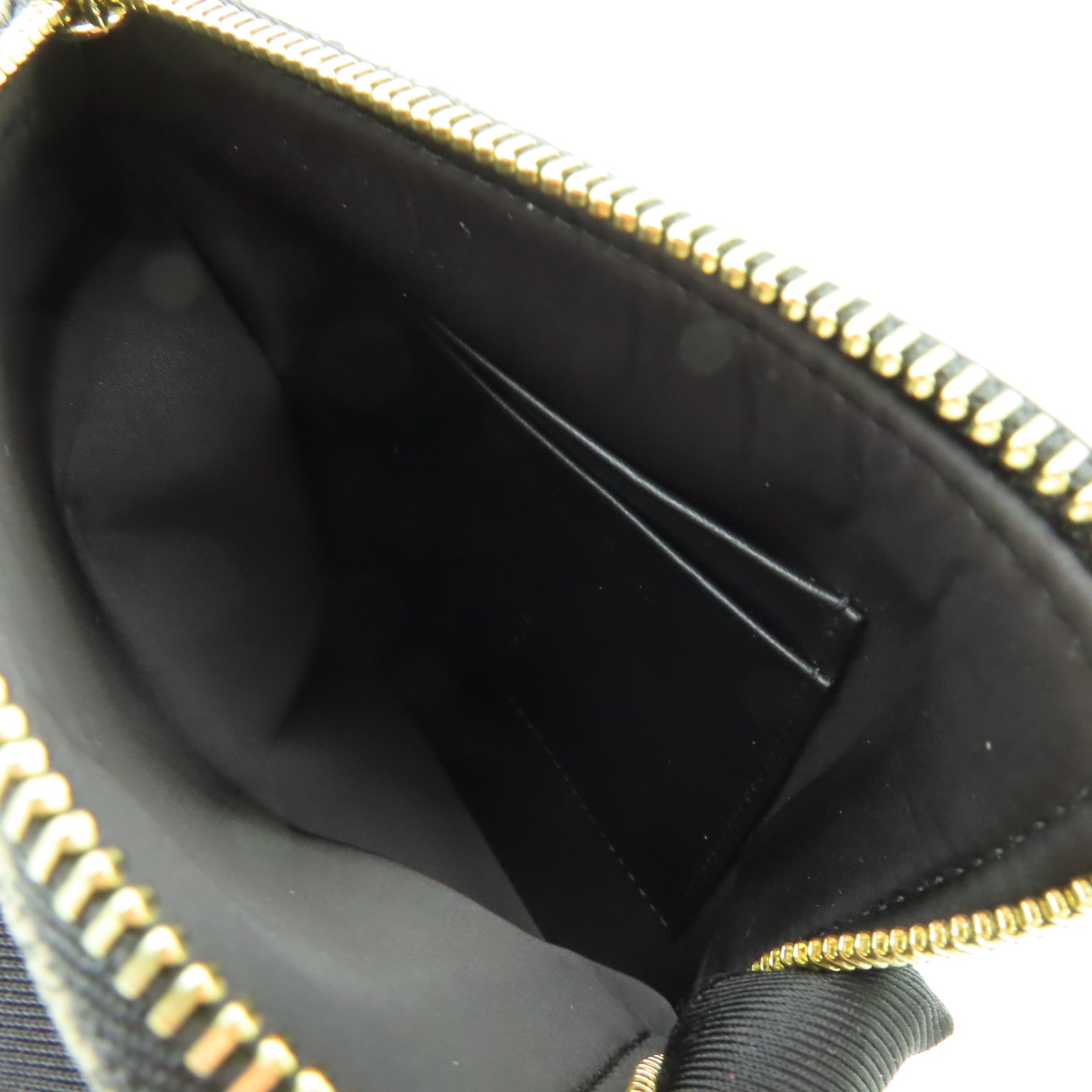 Dior 布料Travel Multifunctional Pouch金扣肩背袋米色