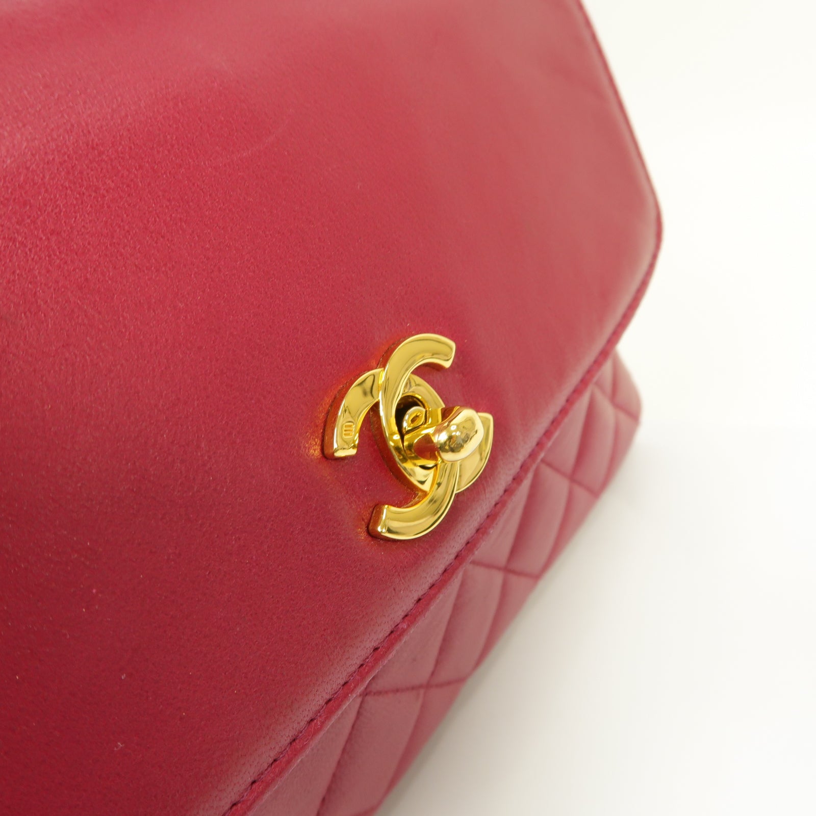CHANEL 菱格羊皮皮革Shoulder Bag金扣肩背袋紅色