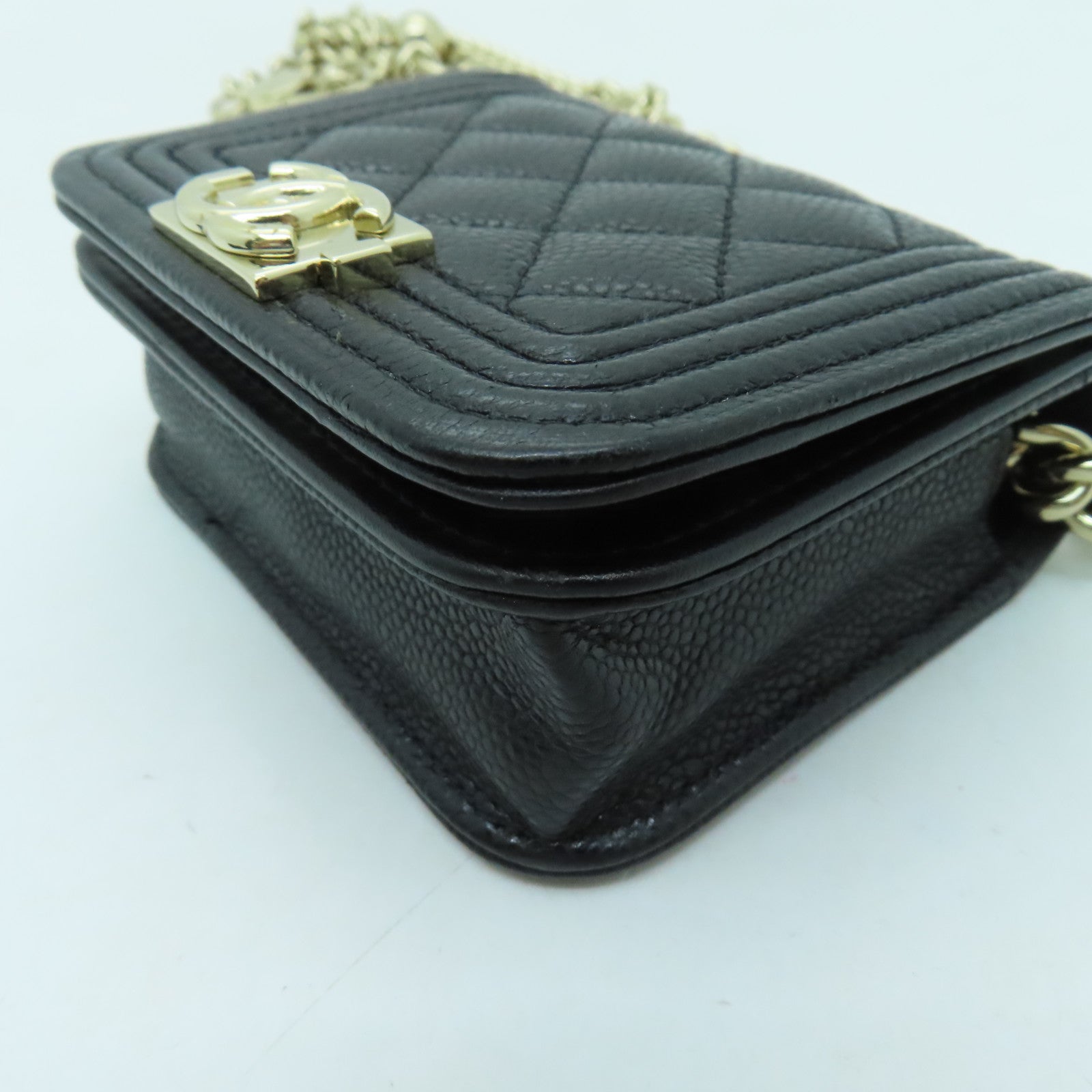 CHANEL 菱格Caviar皮革Chain Shoulder金扣鏈帶肩背袋黑色