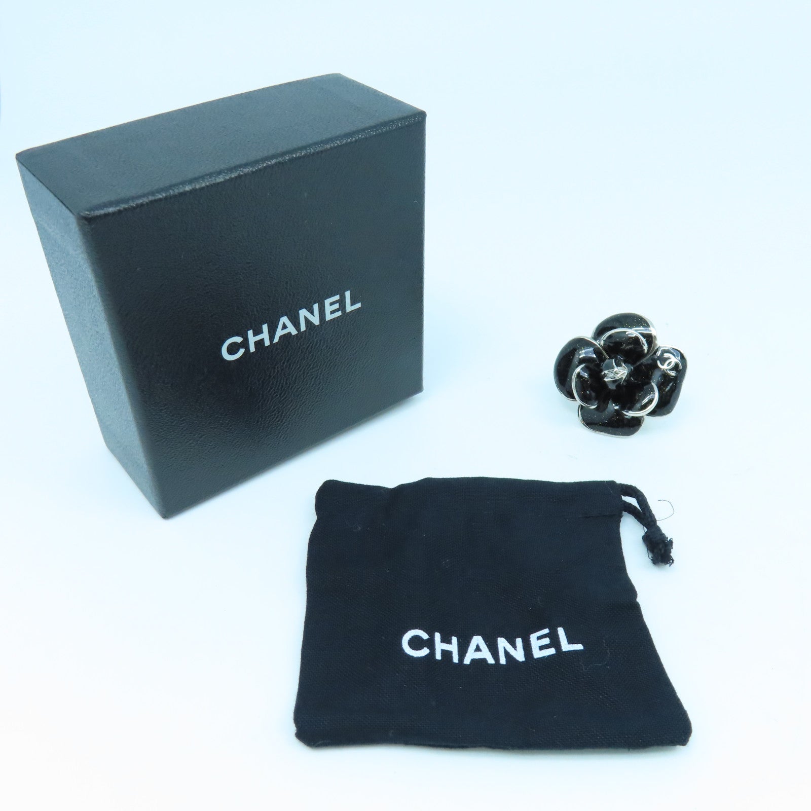 CHANEL 金属Metal Ring戒指黑色银色US#6.75
