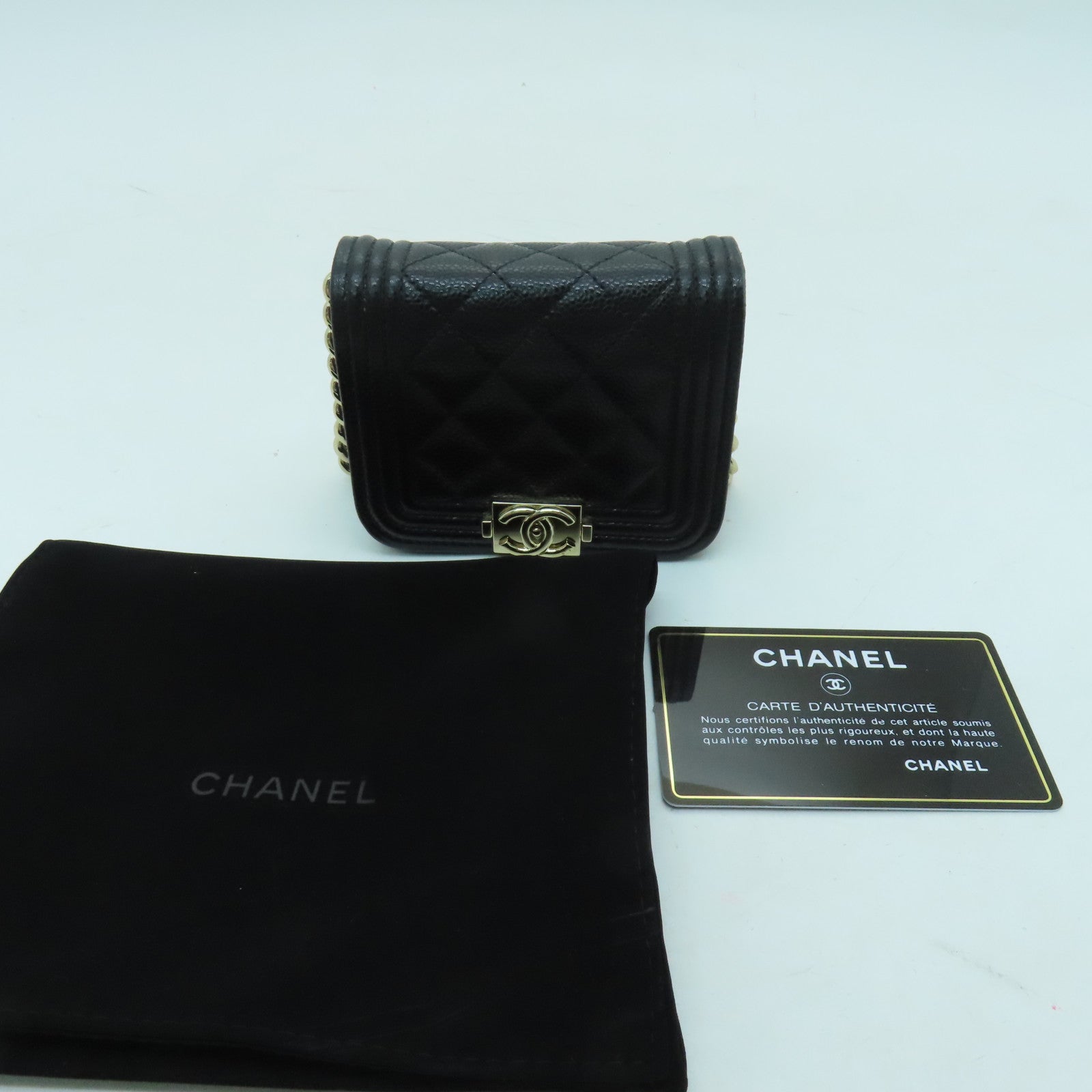 CHANEL 菱格Caviar皮革Chain Shoulder金扣鏈帶肩背袋黑色