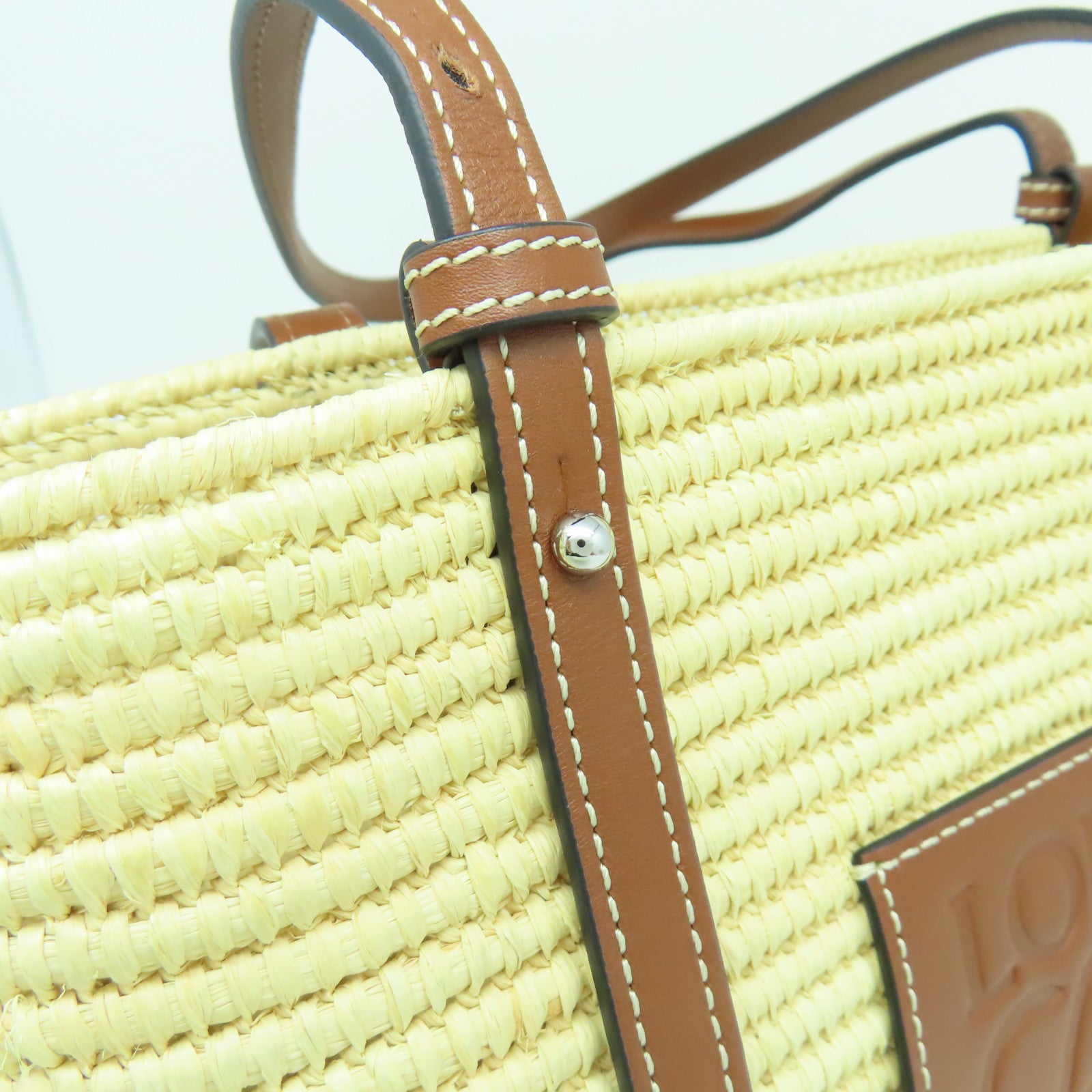 LOEWE 酒椰/皮革Small Square Basket Tote Bag銀扣手挽袋淺黃色/啡色