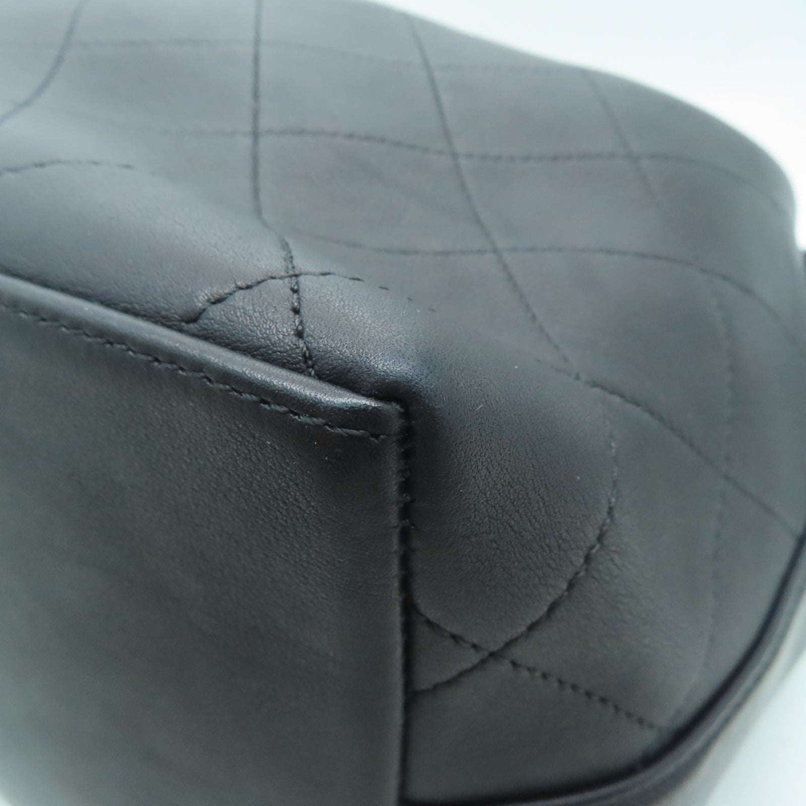 CHANEL 菱格牛皮皮革Shoulder Bag金扣手挽肩背兩用袋黑色