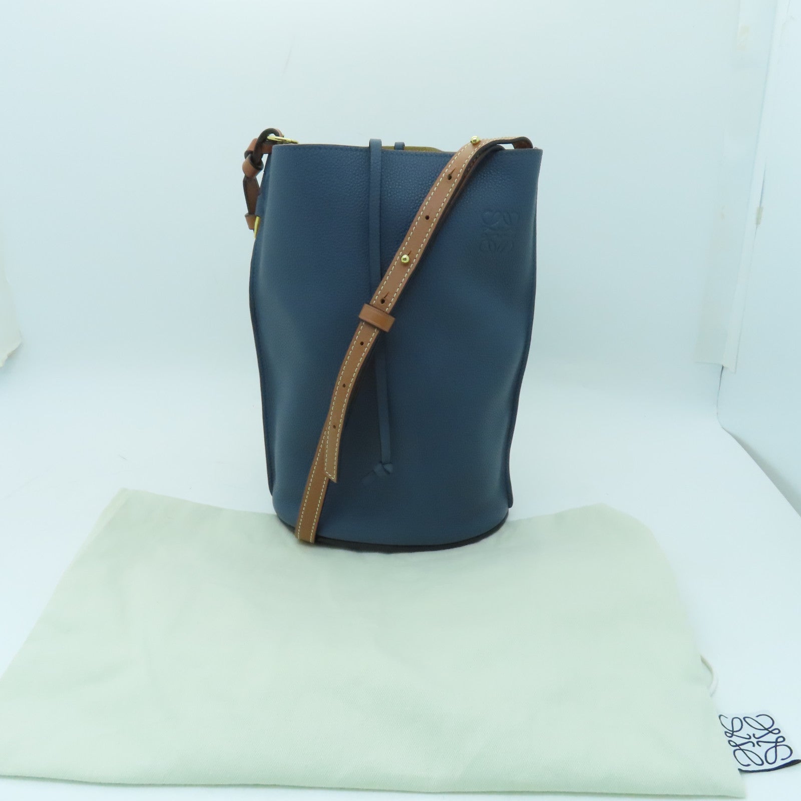 LOEWE 牛皮皮革Shoulder Bag金扣肩背袋藍色
