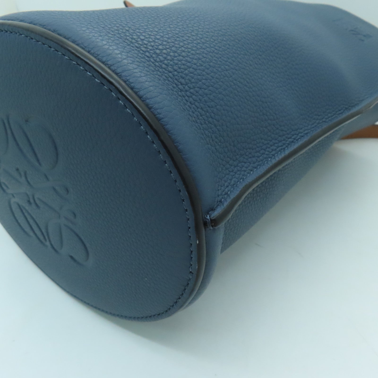 LOEWE 牛皮皮革Shoulder Bag金扣肩背袋藍色