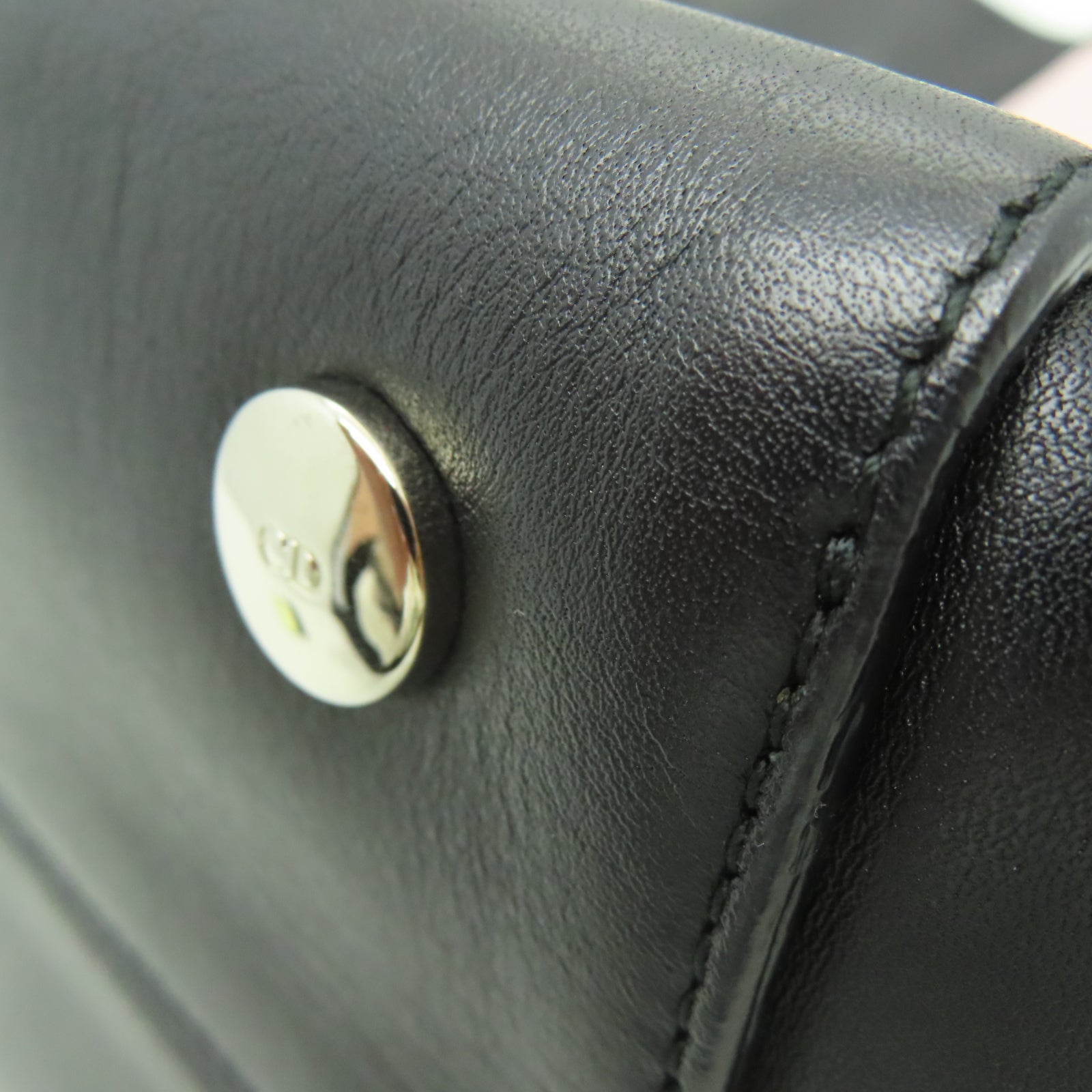 Dior 牛皮皮革Addict Vertical Tote Bag银扣手挽袋黑色/粉红色
