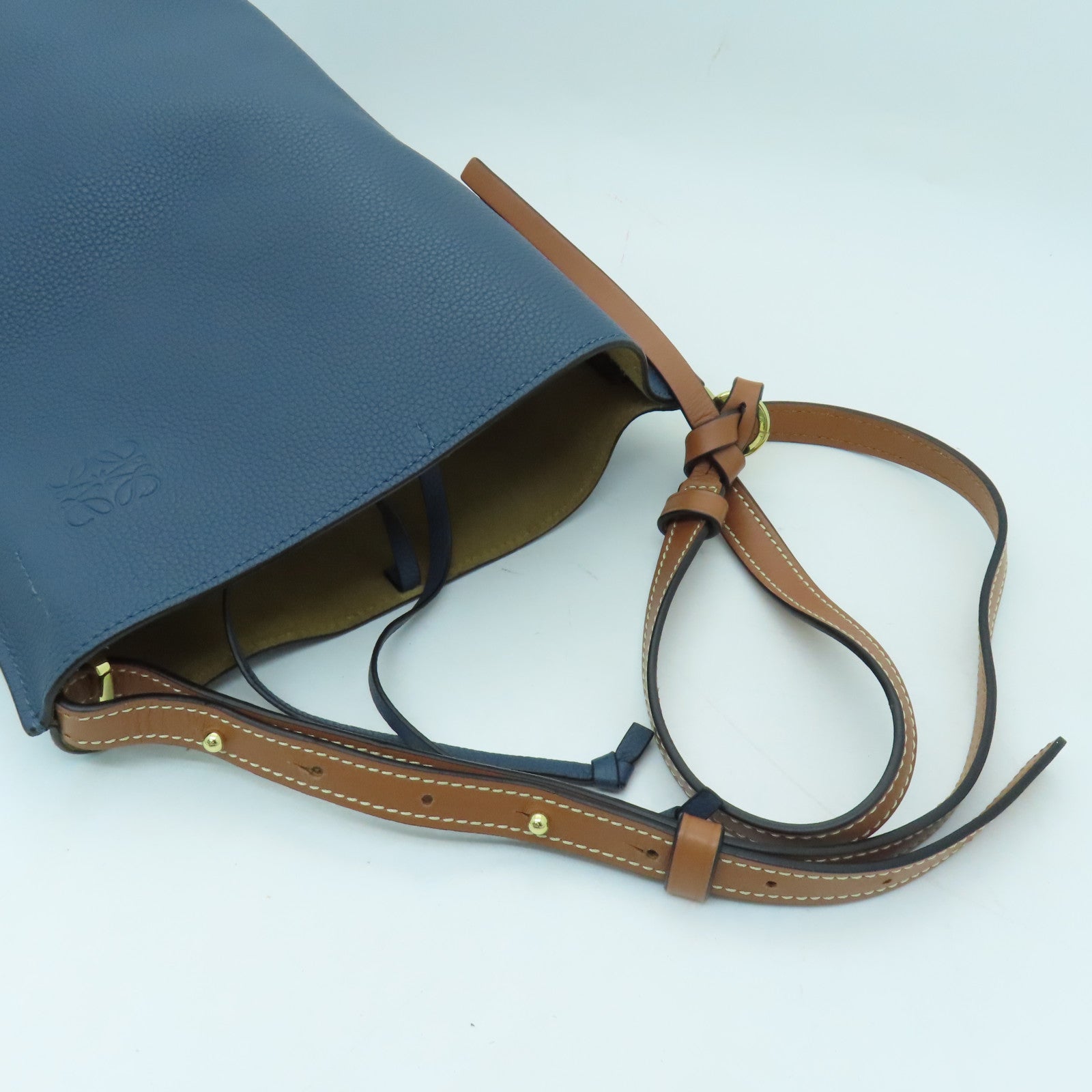 LOEWE 牛皮皮革Shoulder Bag金扣肩背袋藍色