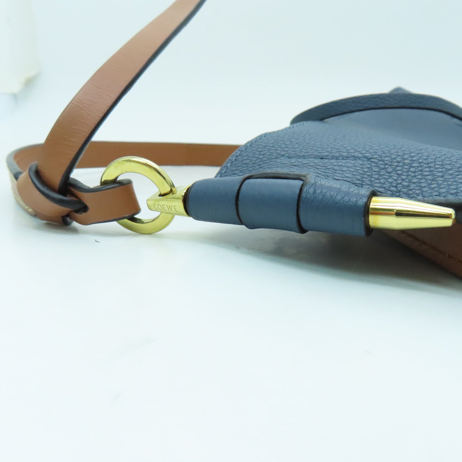 LOEWE 牛皮皮革Shoulder Bag金扣肩背袋藍色