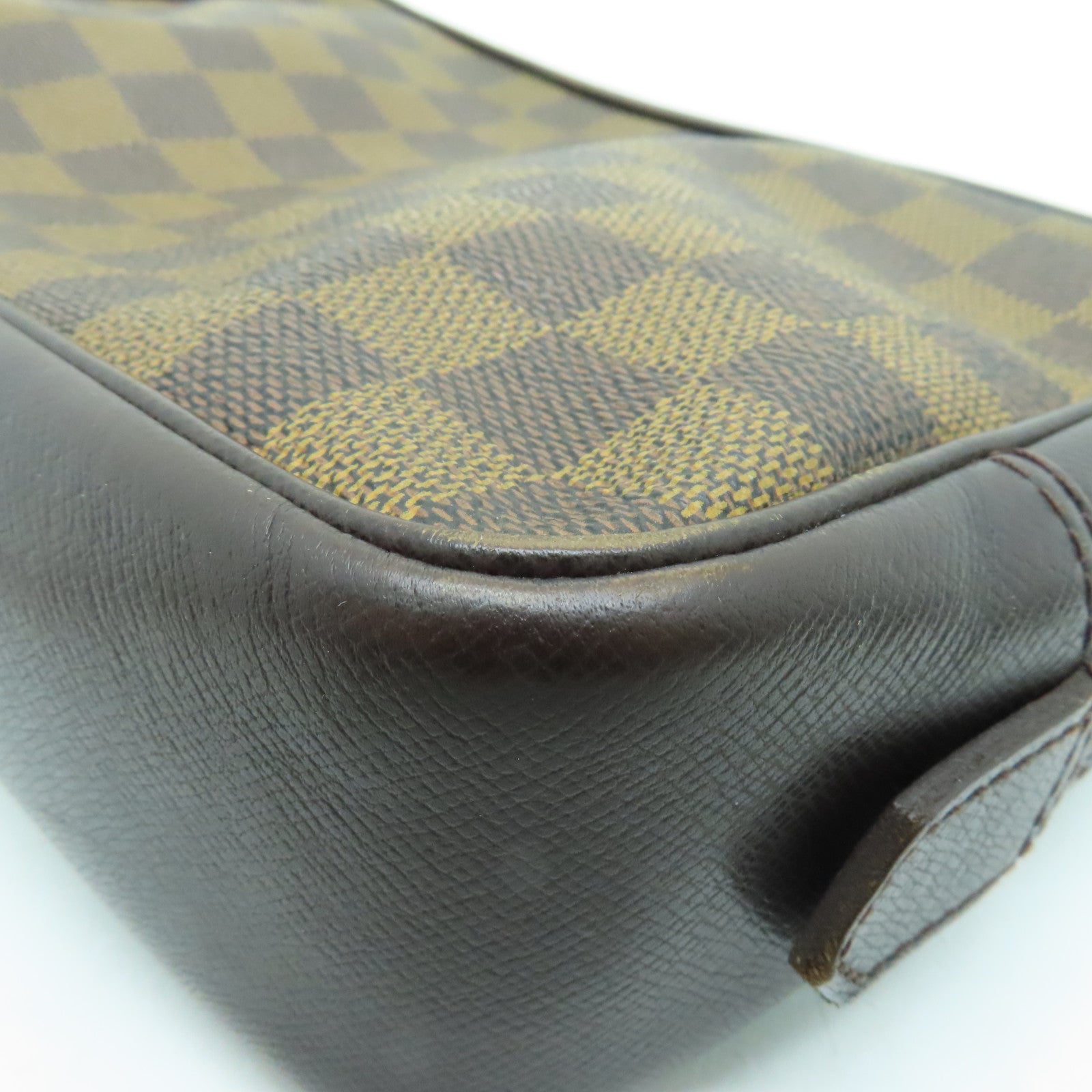 LOUIS VUITTON Damier塗層帆布Trousse Toilteet 金扣手提包啡色