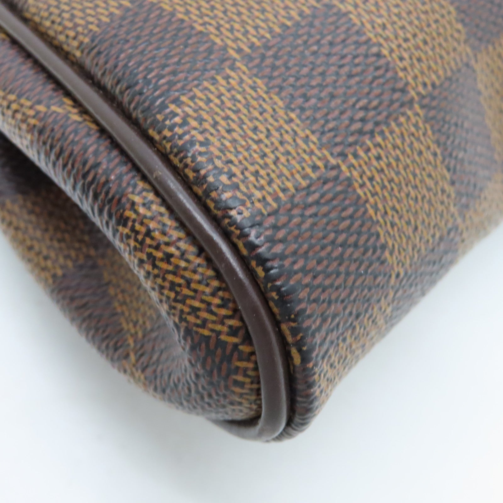LOUIS VUITTON Damier Eva Gold Buckle Chain Shoulder Bag Brown